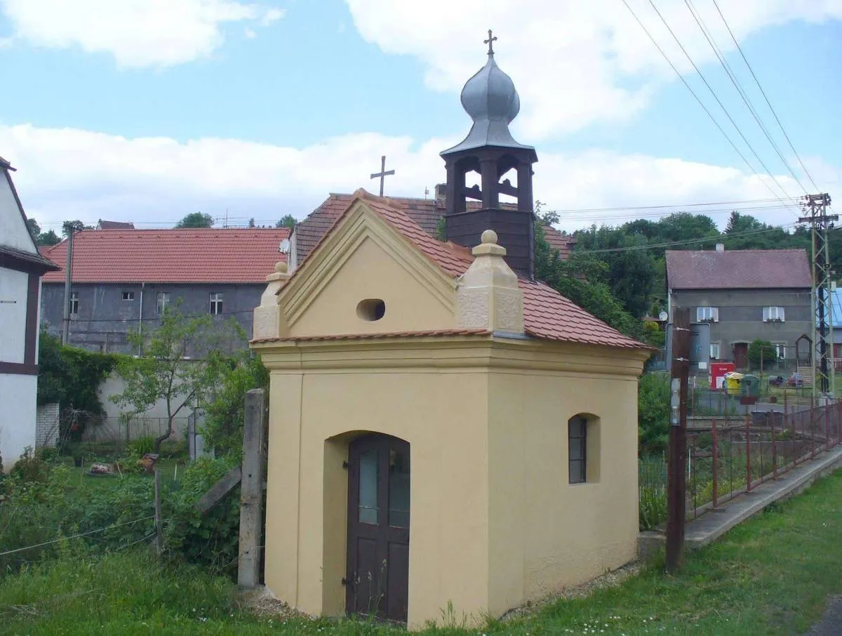 Photo showing: Chapel in Bžany in Teplice District – entry no. 15786.