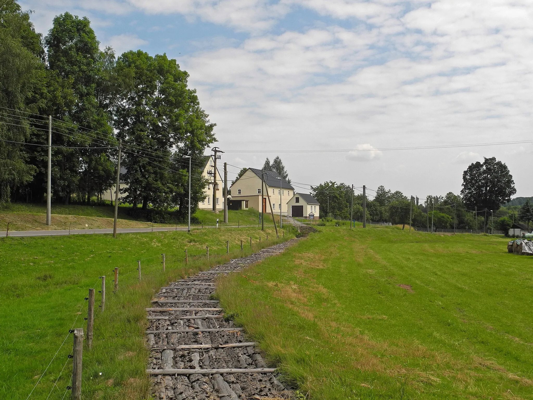 Photo showing: Revierwasserlaufanstalt Freiberg: Zethauer Kunstgraben in Zethau, OT von Mulda/Sa.