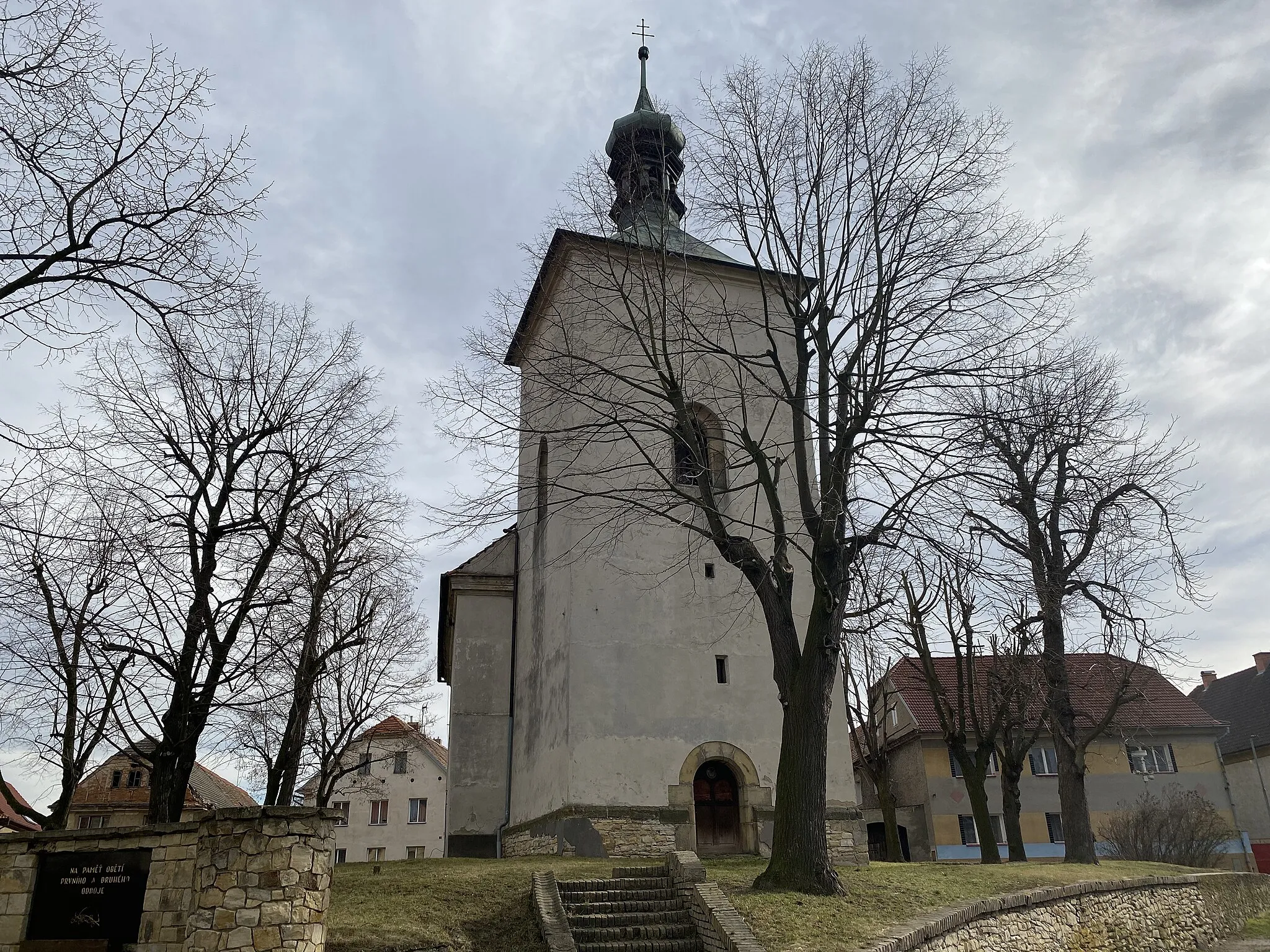 Photo showing: Kostel sv. Matouše v Křešicích, věž, únor 2020