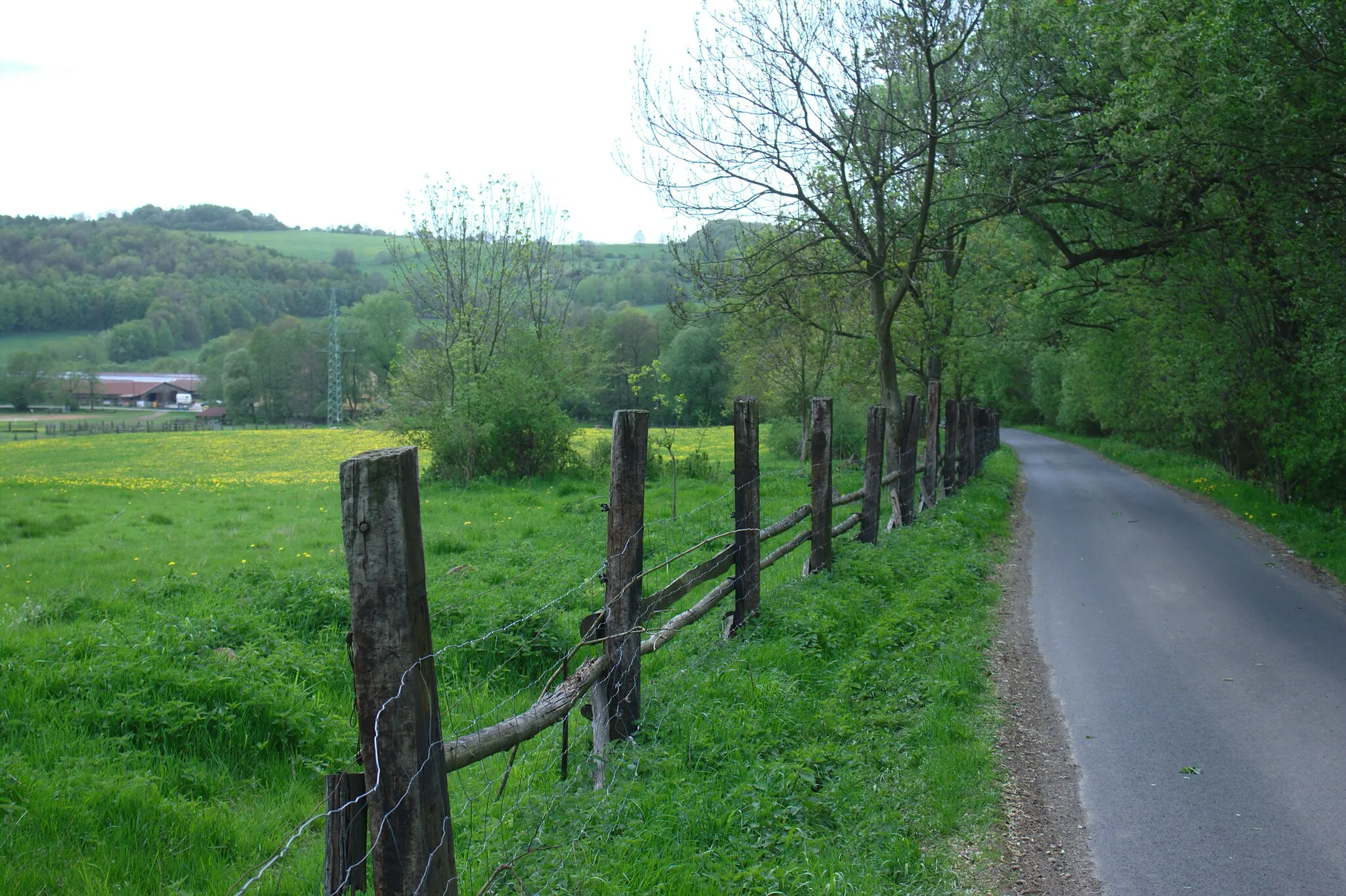 Photo showing: A fence in Slavošov, Ústí Region, CZ