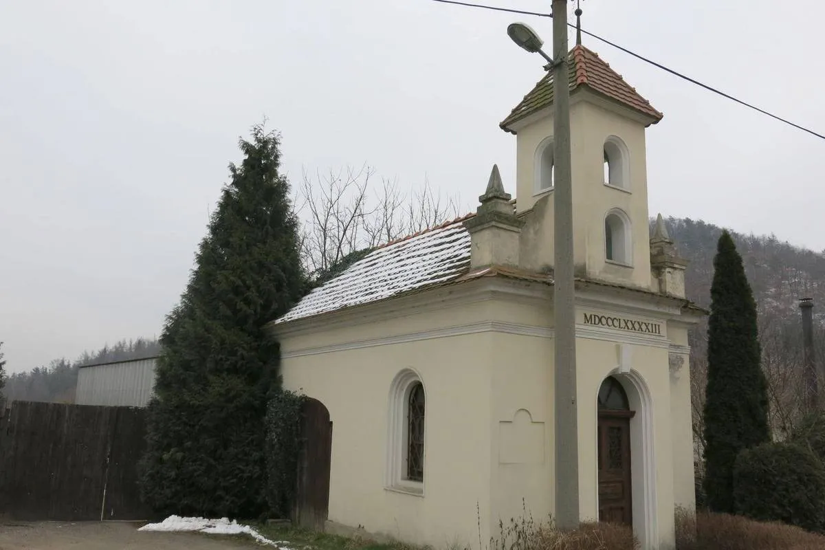 Photo showing: Chapel in Bžany in Teplice District – entry no. 19896.