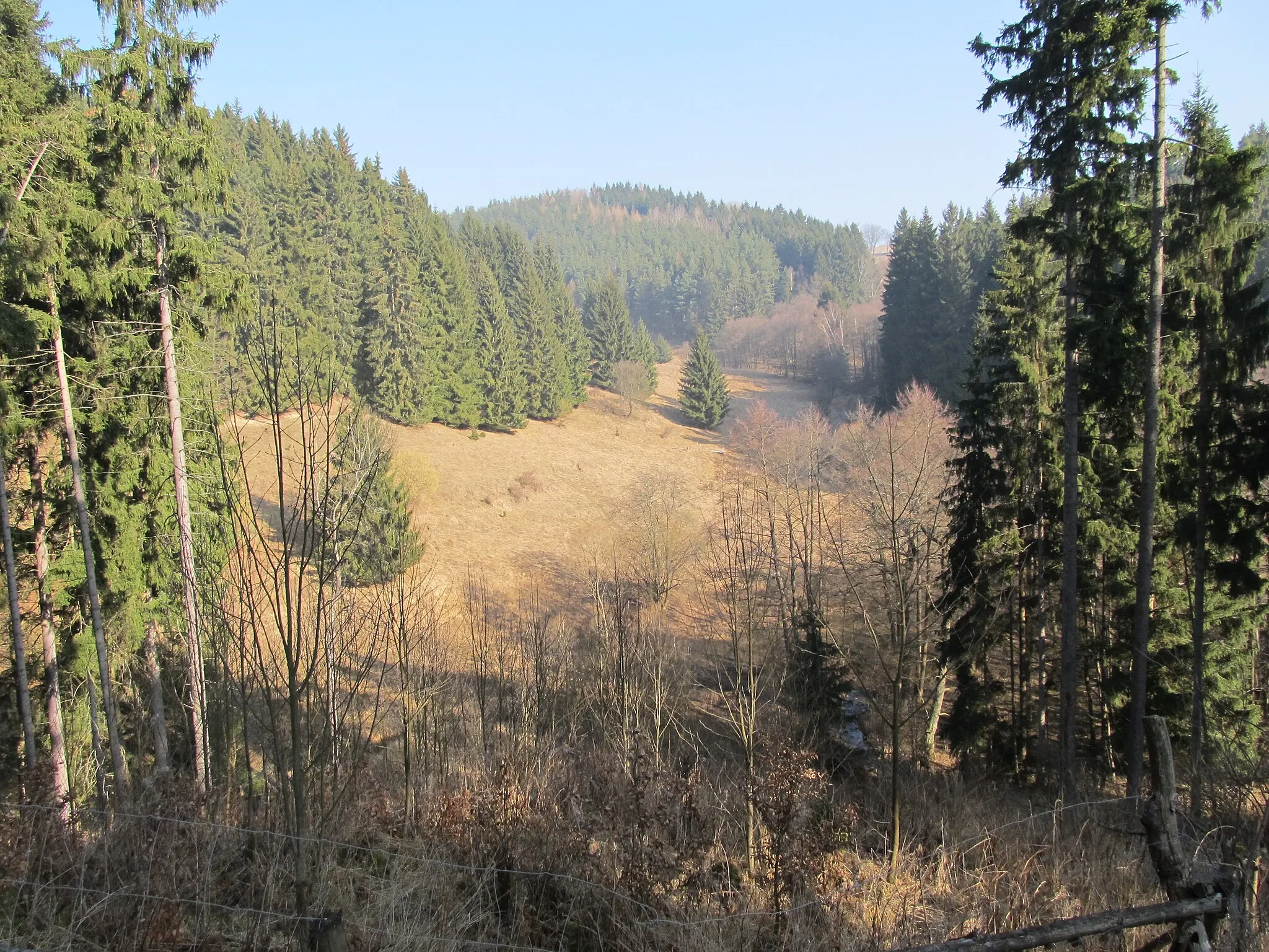 Photo showing: Údolí Novoveského potoka nad Bečovem