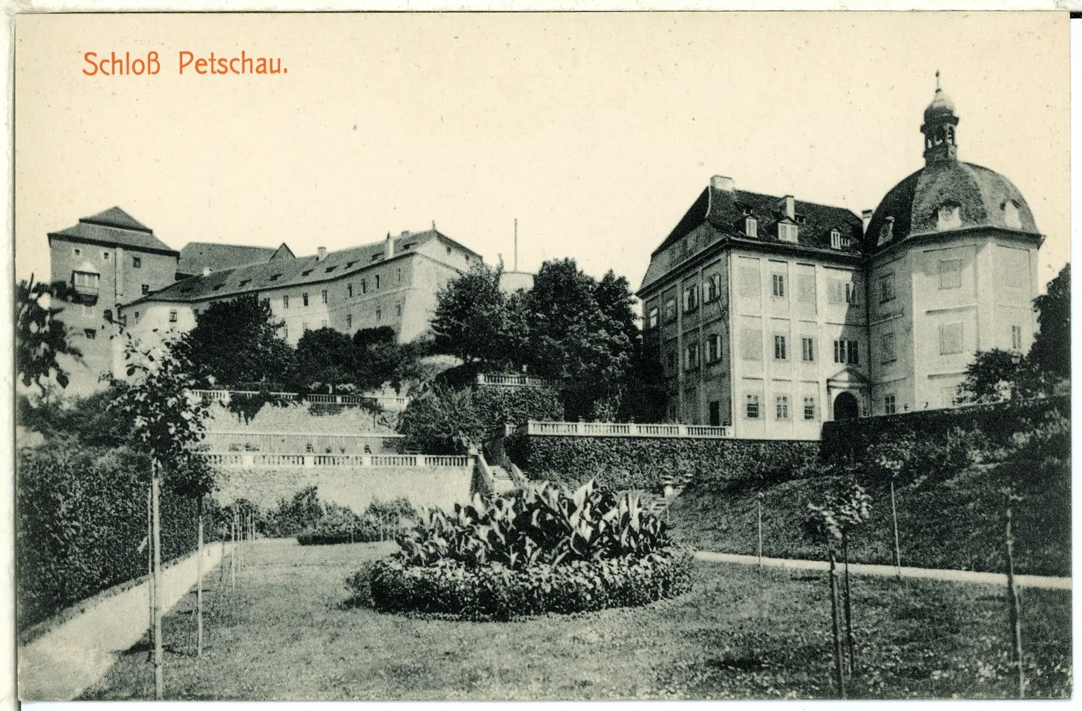 Photo showing: Petschau; Schloß