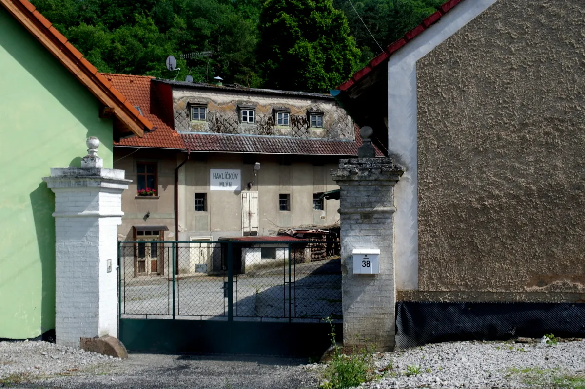 Photo showing: Havlíček´s mill, 38 hamlet Havlíčkův mlýn, Slvíky (Tmaň), Beroun District.