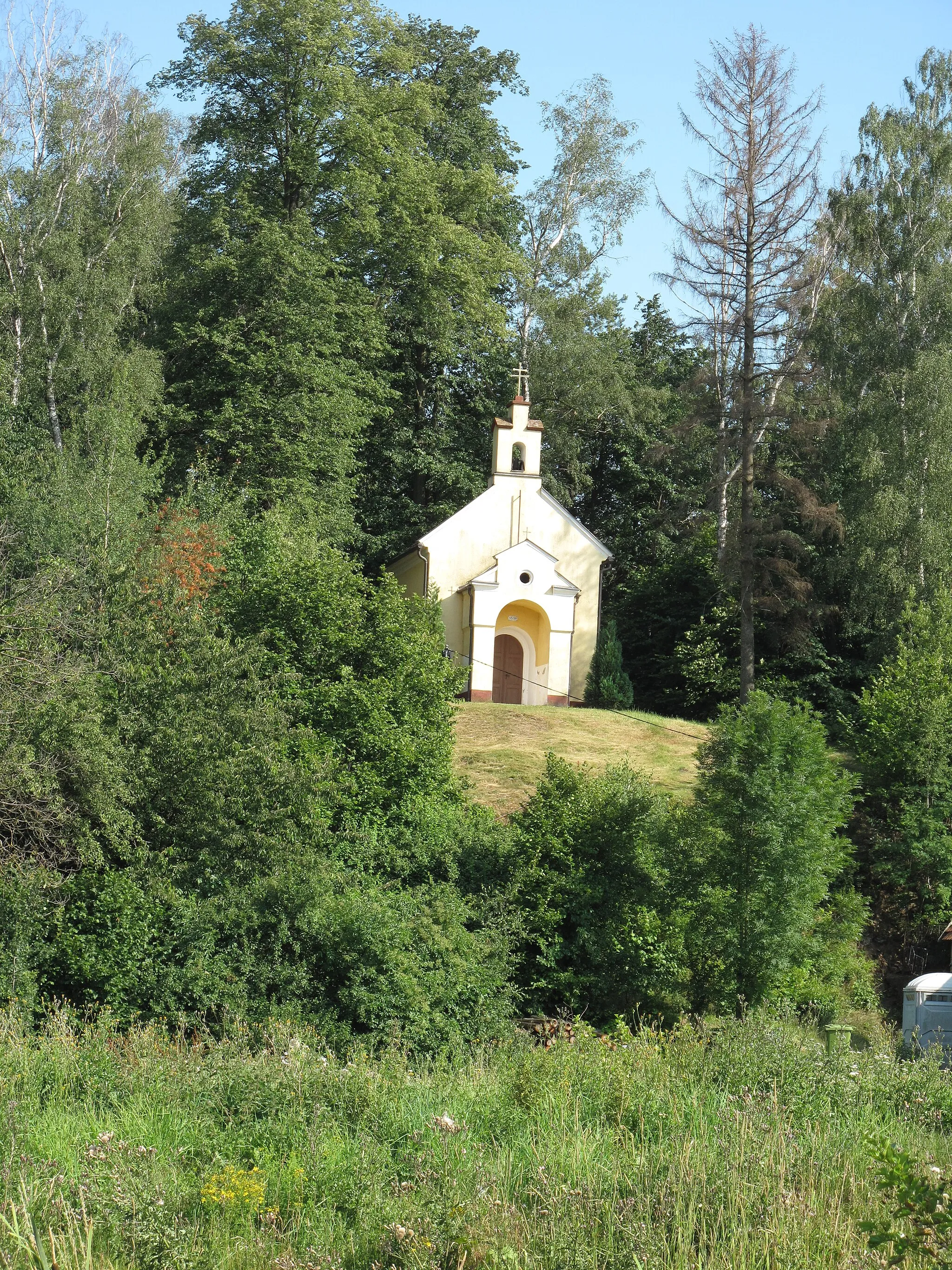 Photo showing: Kaplička v Bolině. Česká Republika.