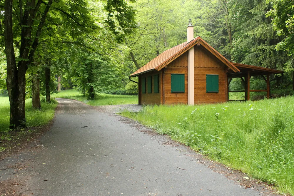 Photo showing: Lovecká chatka - Želetinka