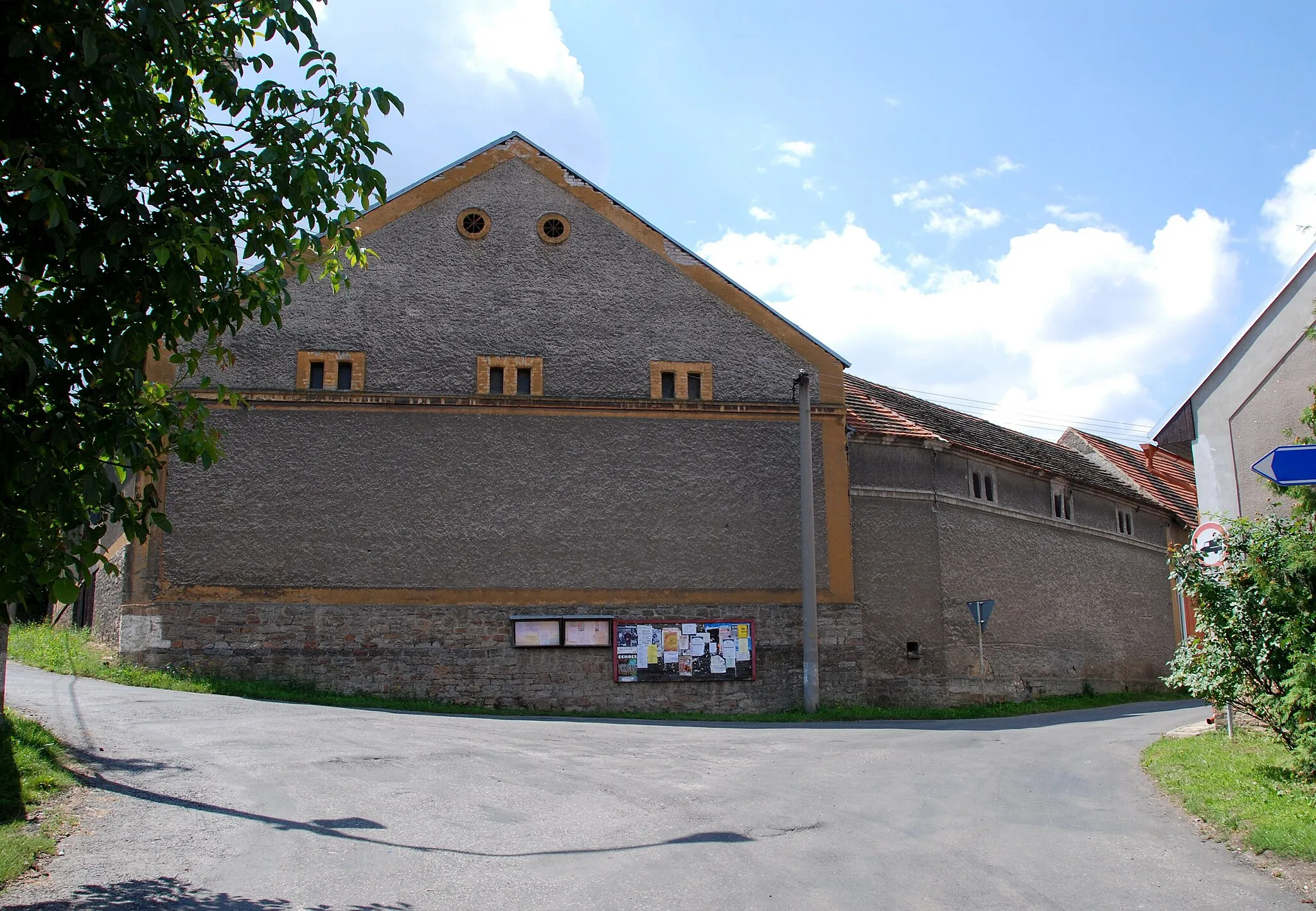 Photo showing: Koněprusy - obec