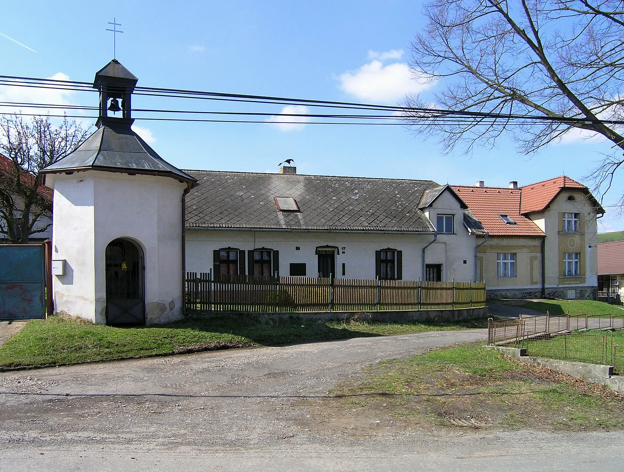 Photo showing: Chapel in Malé Přílepy, part of Chýňava village, Czech Republic