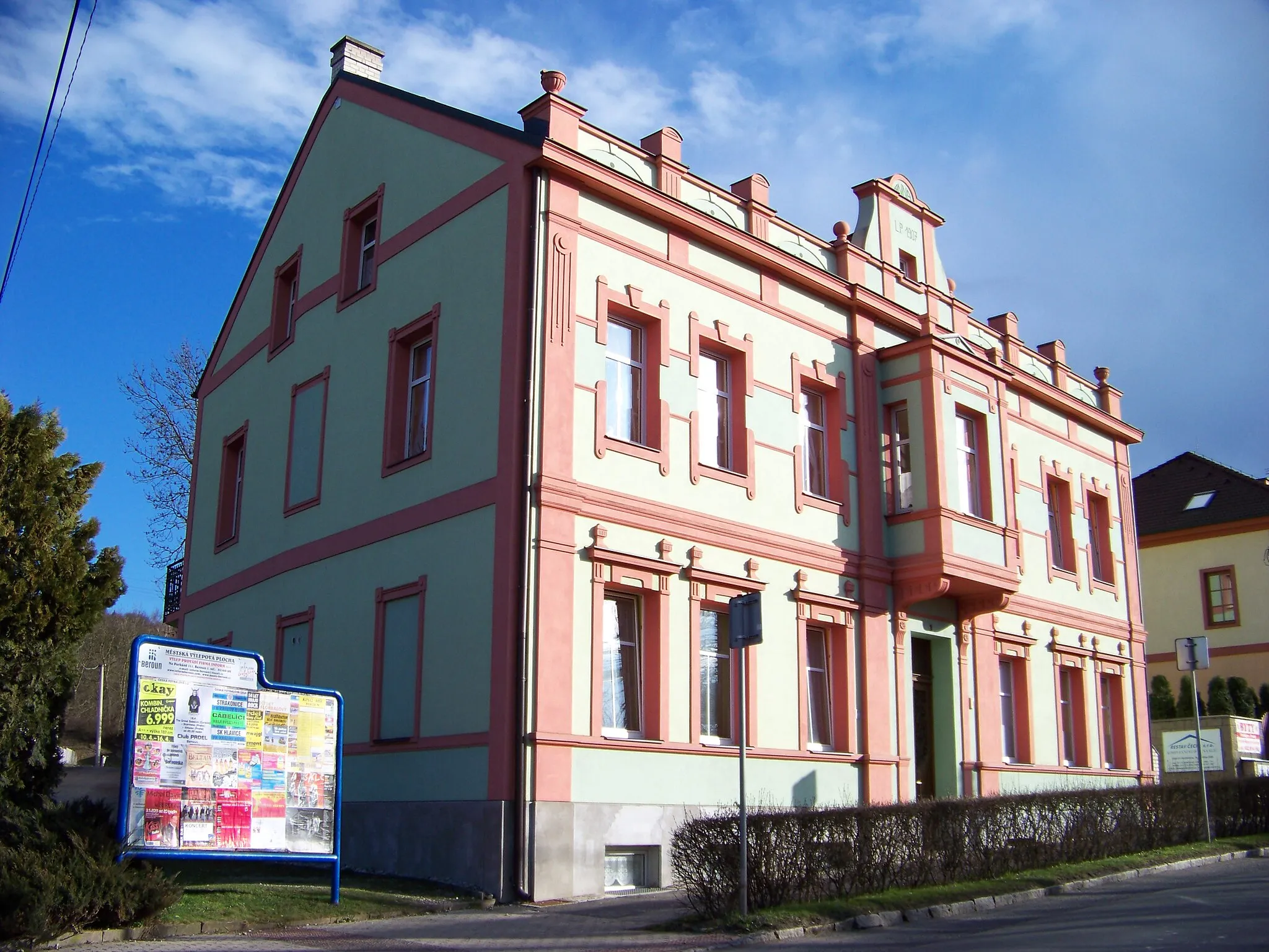 Photo showing: Beroun-Zavadilka, Beroun District, Central Bohemian Region, the Czech Republic. Cajthamlova 170.