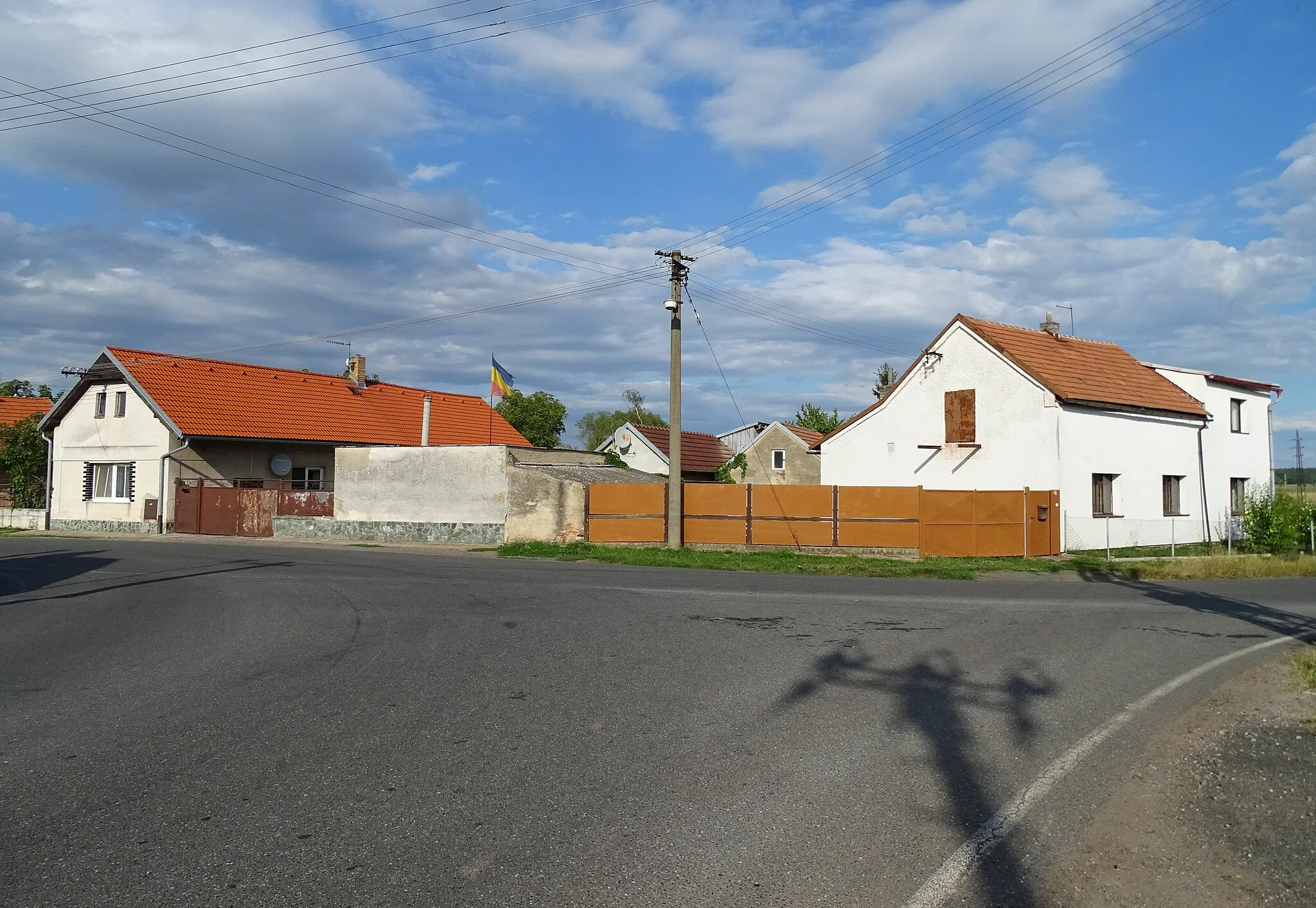 Photo showing: Český Brod-Liblice, Kolín District, Central Bohemian Region, Czechia. Bylanská 89, 95.