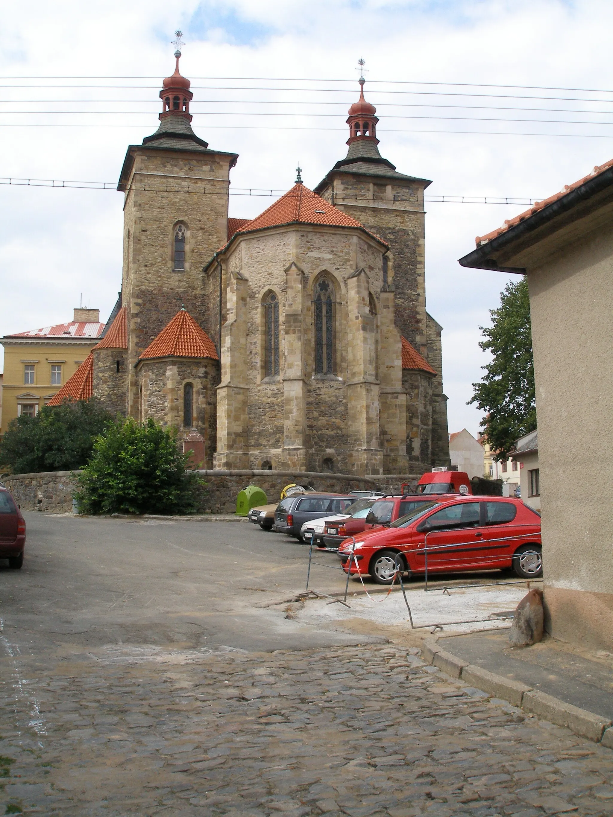 Photo showing: St Stephen church in Kouřim as seen from the east