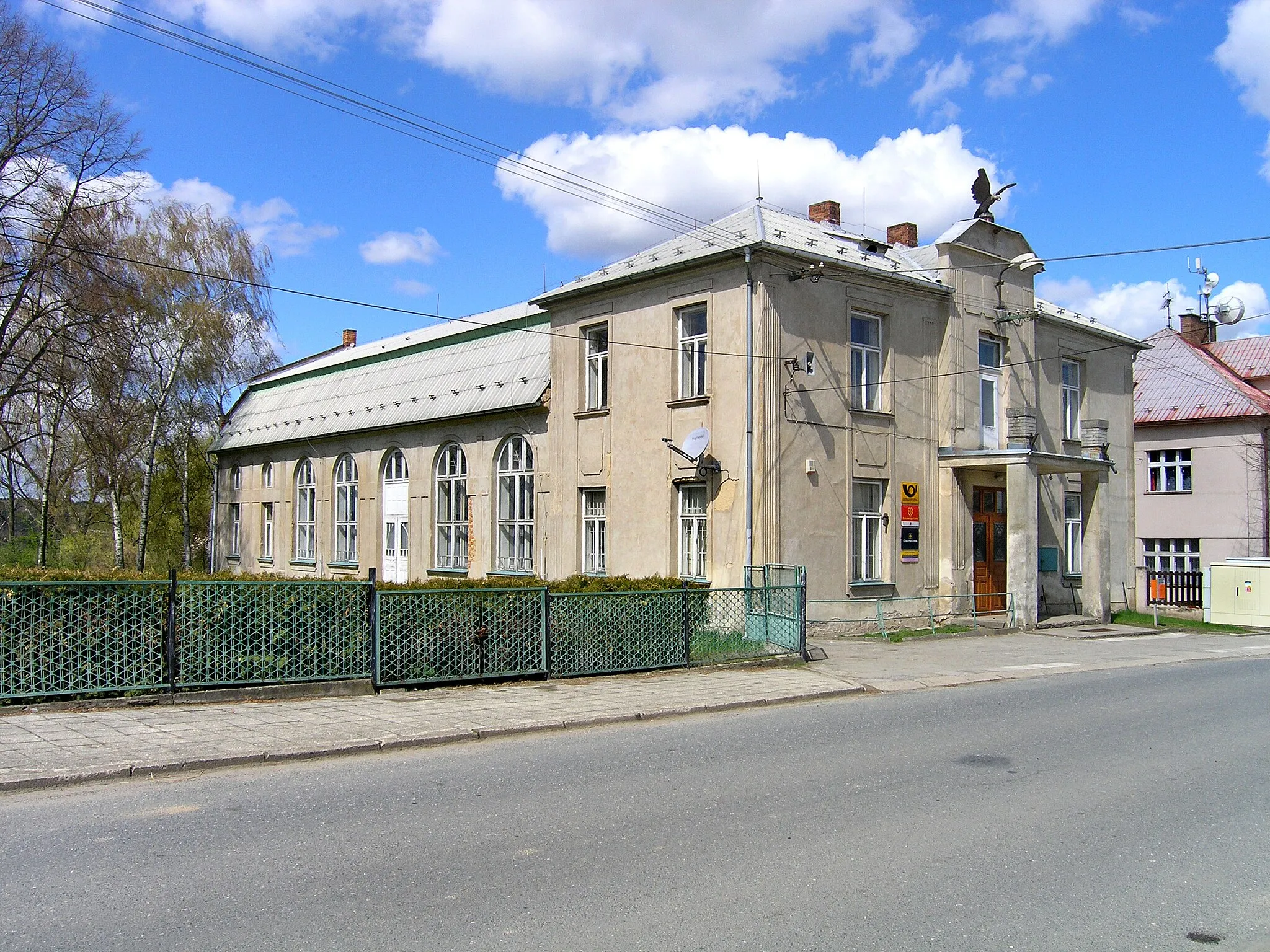 Photo showing: Post office in Horní Kruty village, Czech Republic