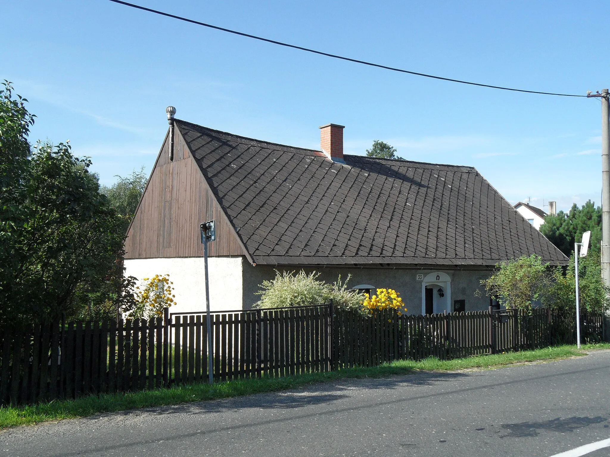 Photo showing: Štipoklasy_(okres_KH)  B. Cuntry House No. 33, Kutná Hora District, the Czech Republic.