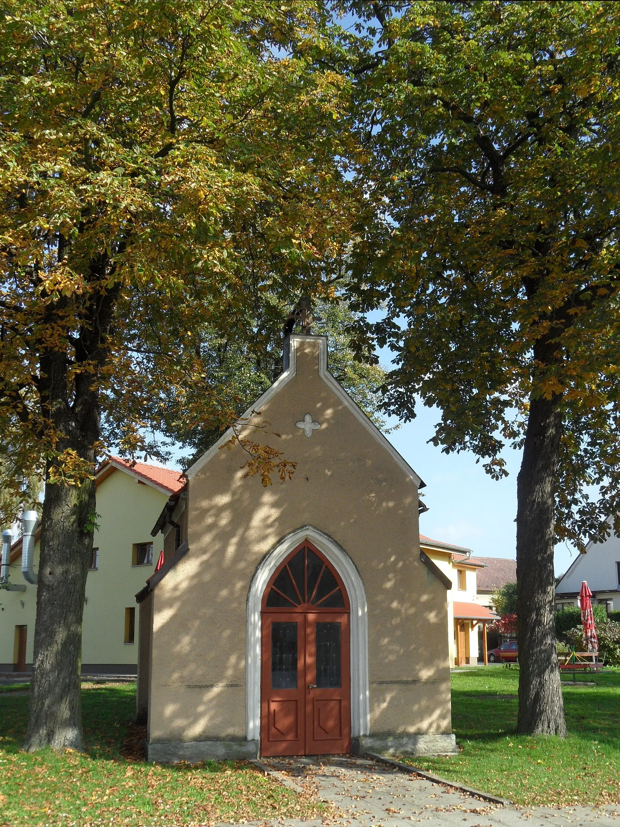 Photo showing: Chmeliště (Vavřinec) A. Chapel, Kutná Hora District, the Czech Republic.