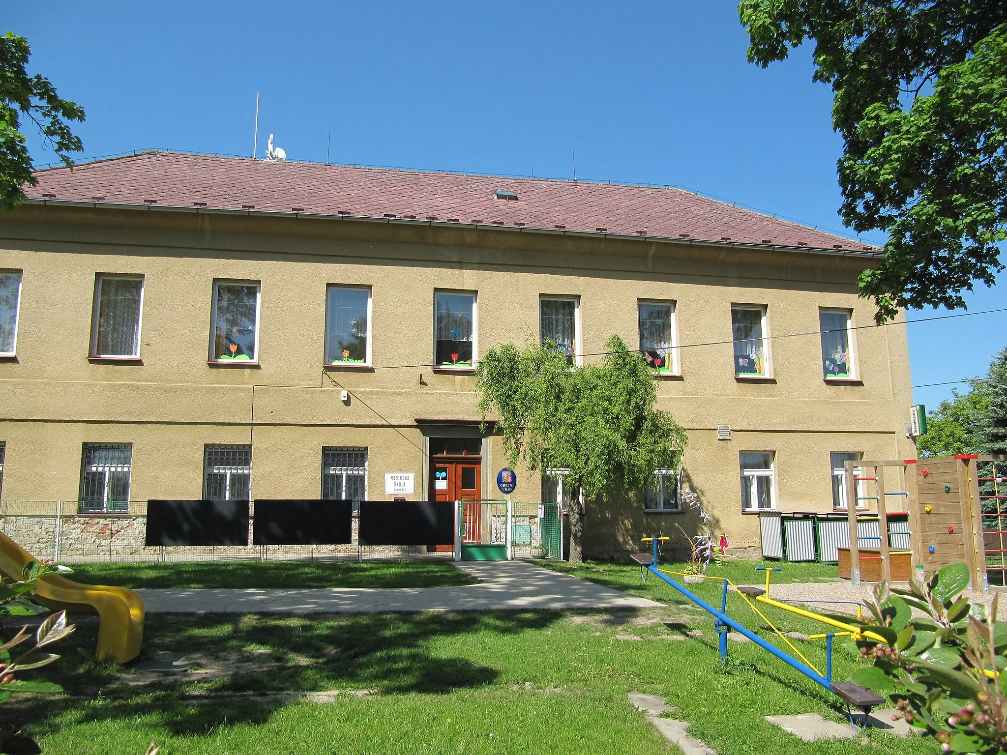 Photo showing: Vavřinec in Kutná Hora District, Czech Republic. Municipal office.