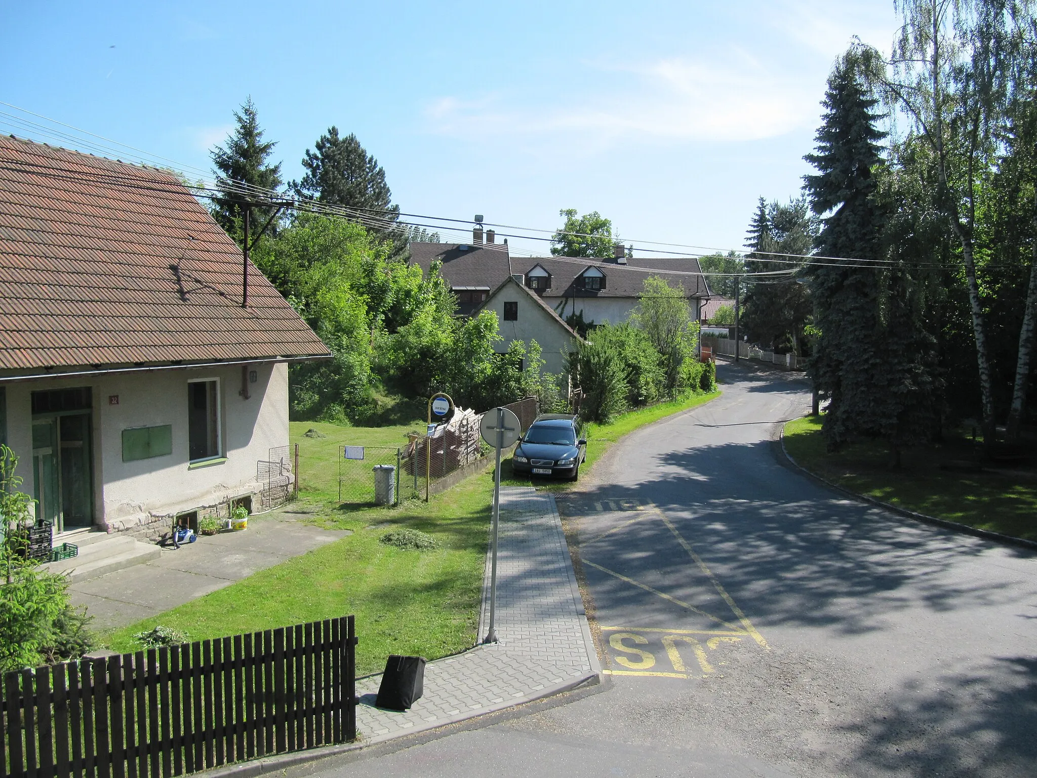 Photo showing: Vavřinec in Kutná Hora District, Czech Republic, part Žíšov. View from the church.