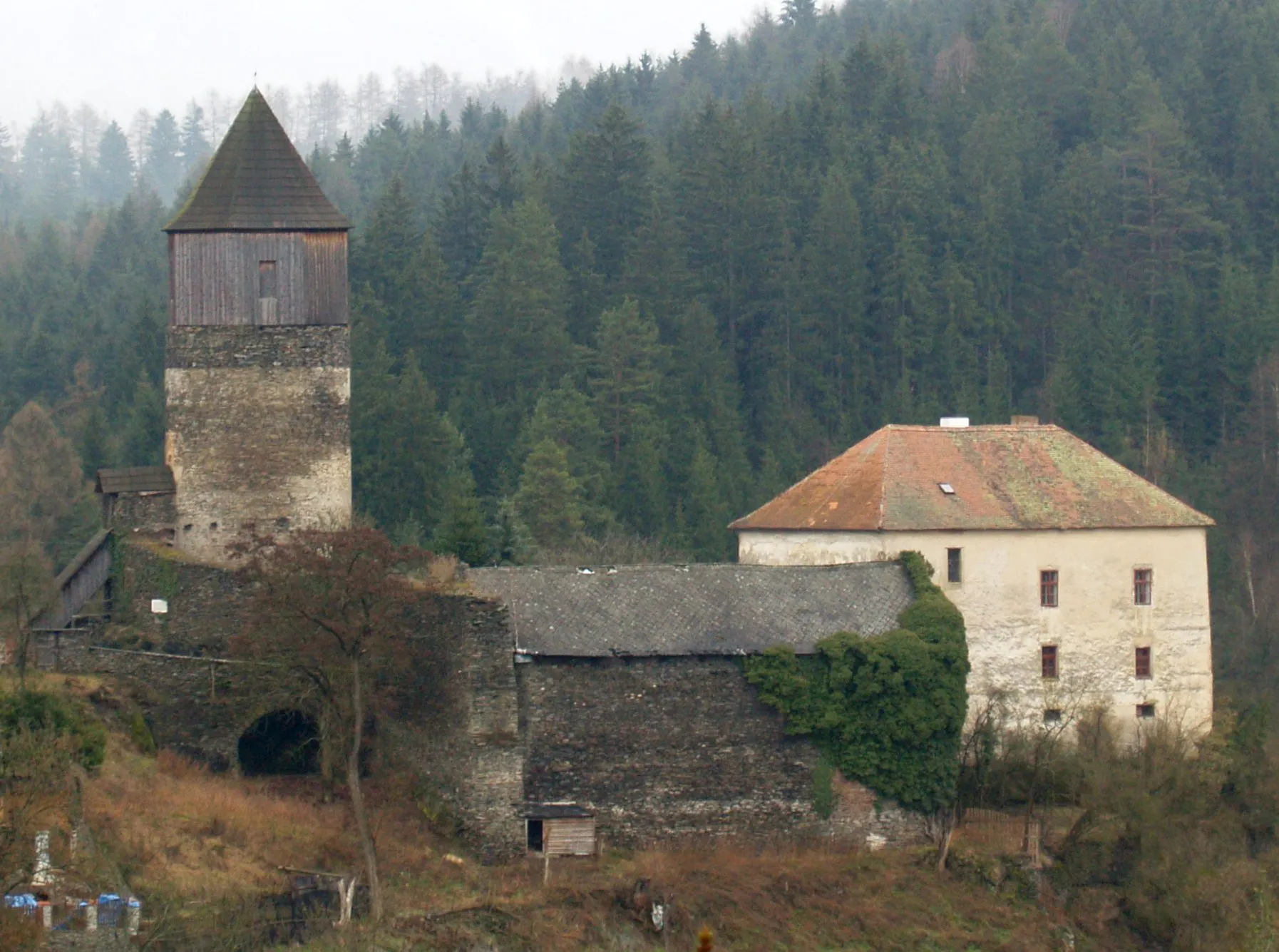 Photo showing: Pirkstejn Castle, Rataje nad Sazavou, Czech Republic