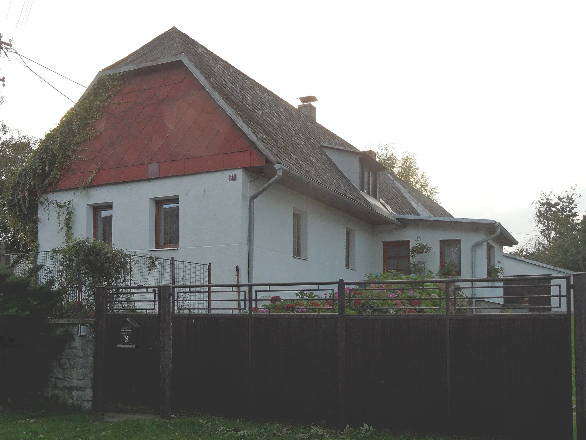 Photo showing: Košice (okres KH) C. House Near Road to Nepoměřice, Kutná Hora District, the Czech Republic.