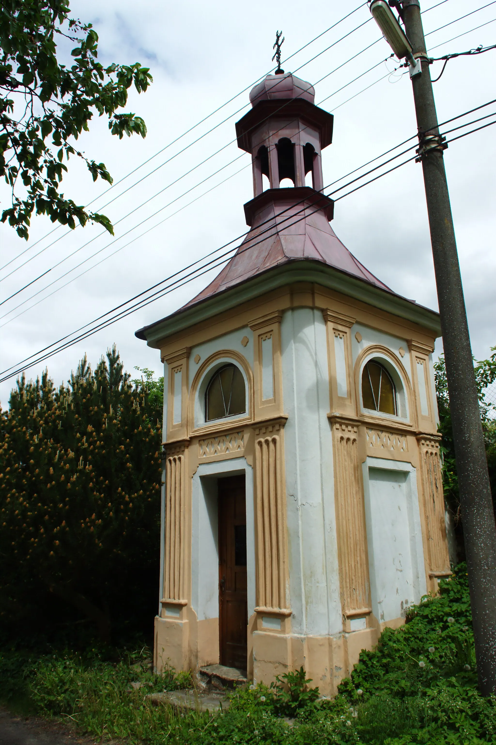 Photo showing: A chapel in the village of Tajná, part of the town of Stránka, Central Bohemian Region, CZ