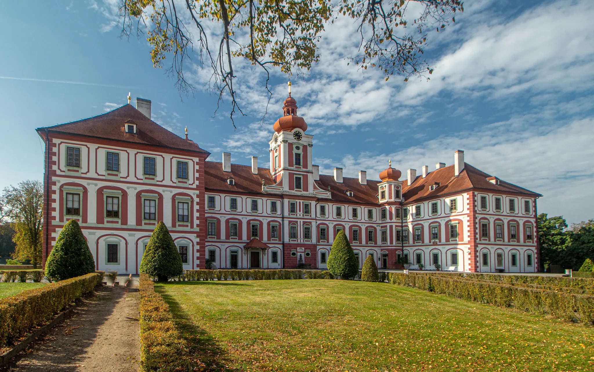Photo showing: Zámek Mnichovo Hradiště