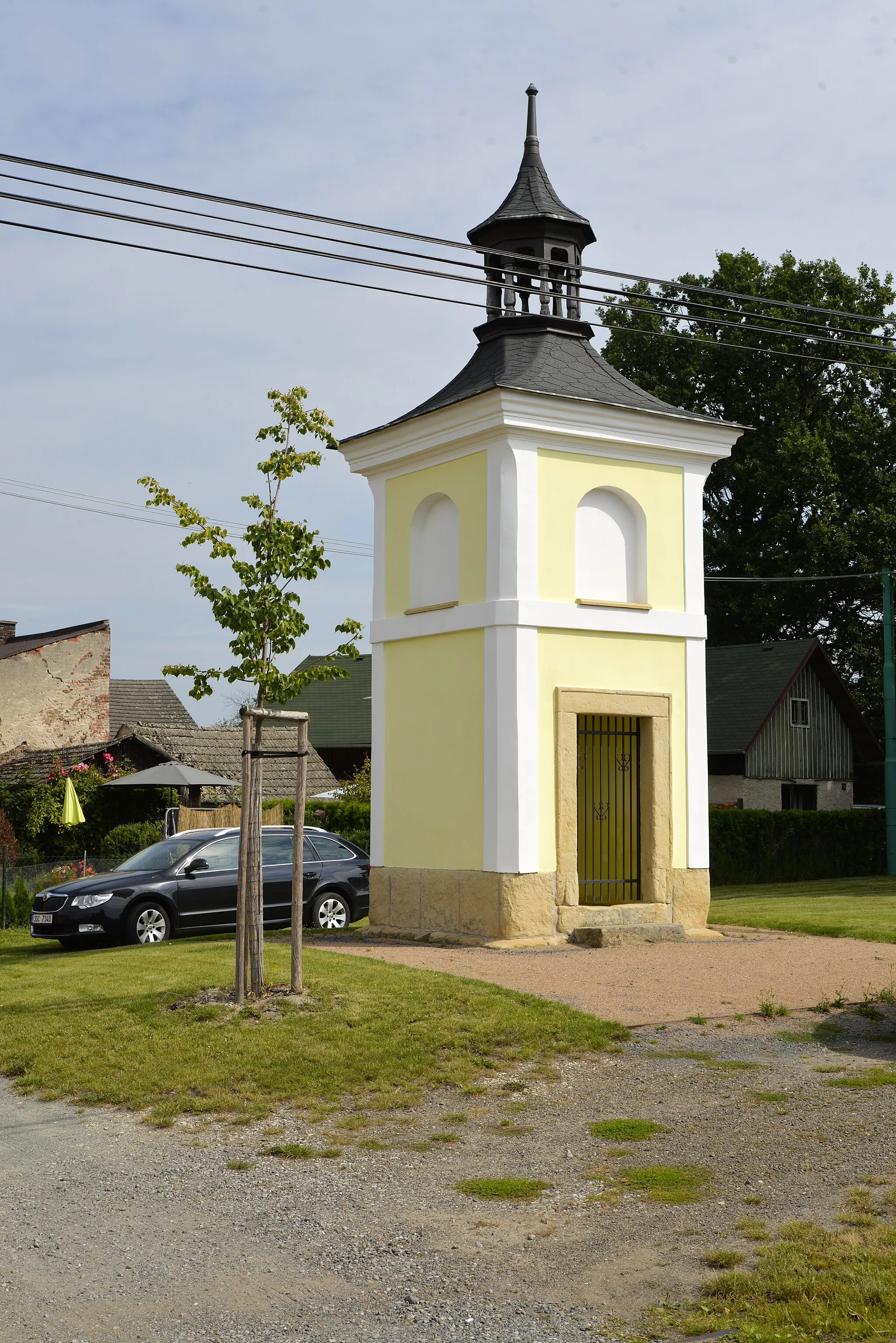 Photo showing: Chlumín - small village, part of Kněžmost in Mladá Boleslav District, chapel