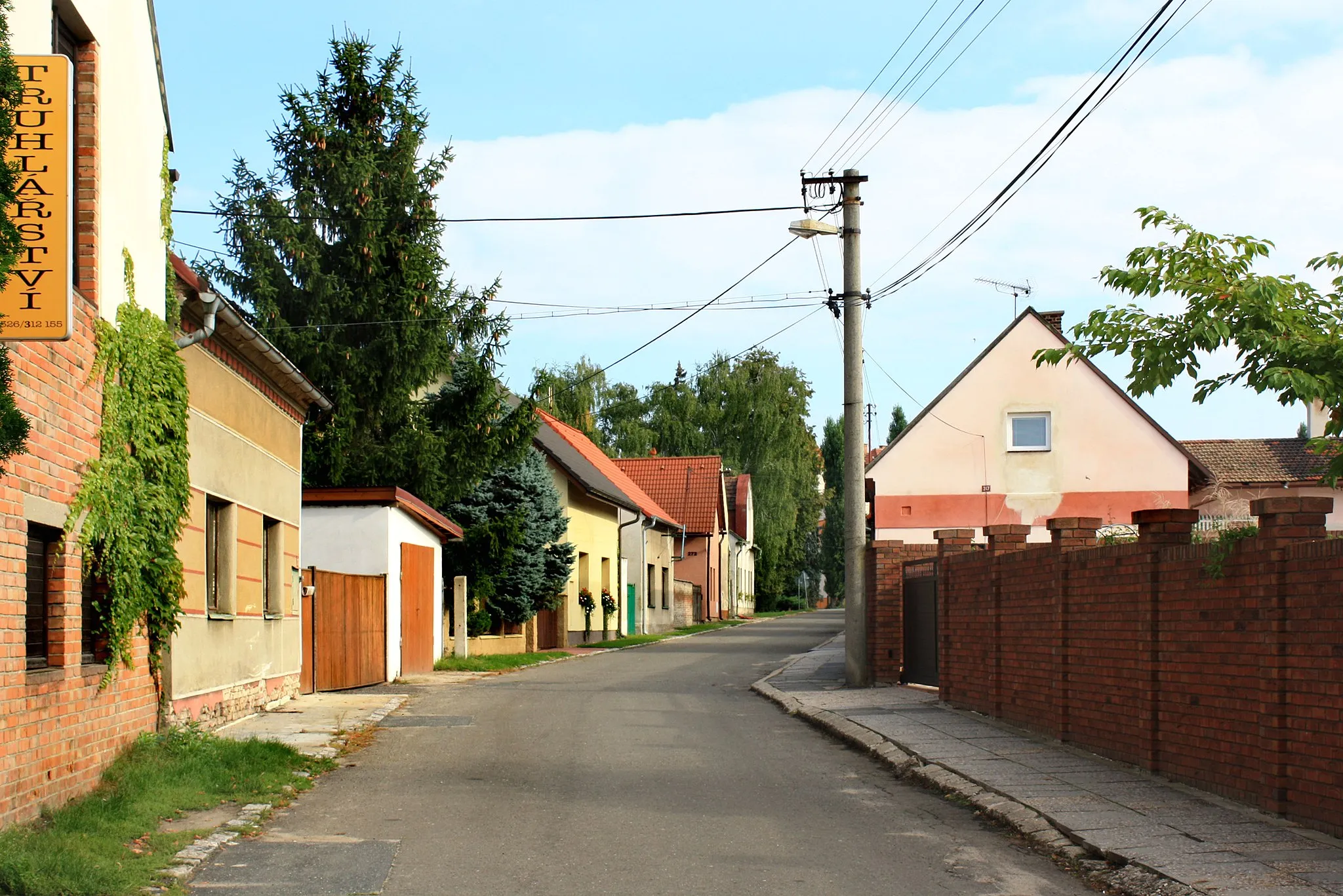 Photo showing: Školní street in Brodce, Czech Republic