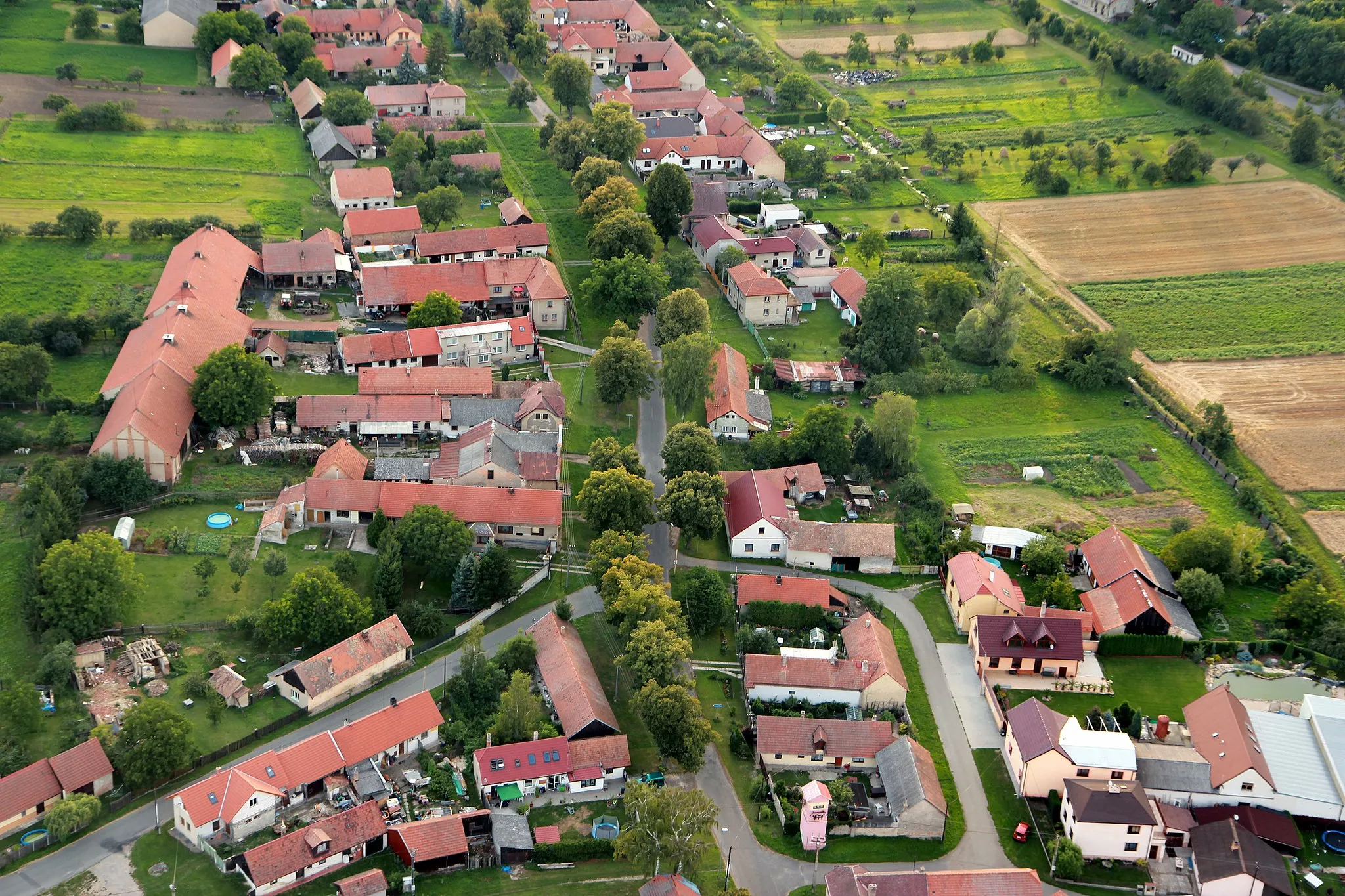 Photo showing: East part of Oskořínek village, Czech Republic