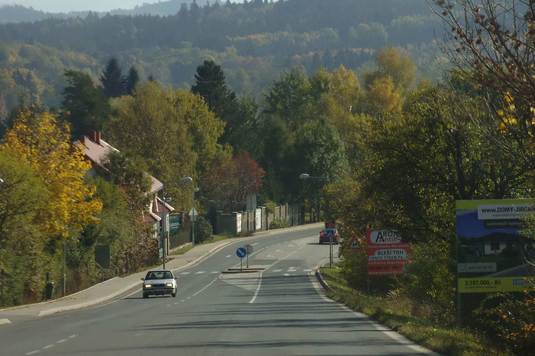 Photo showing: Main road in the village of Želivec, south from Prague. Central Bohemia, CZ