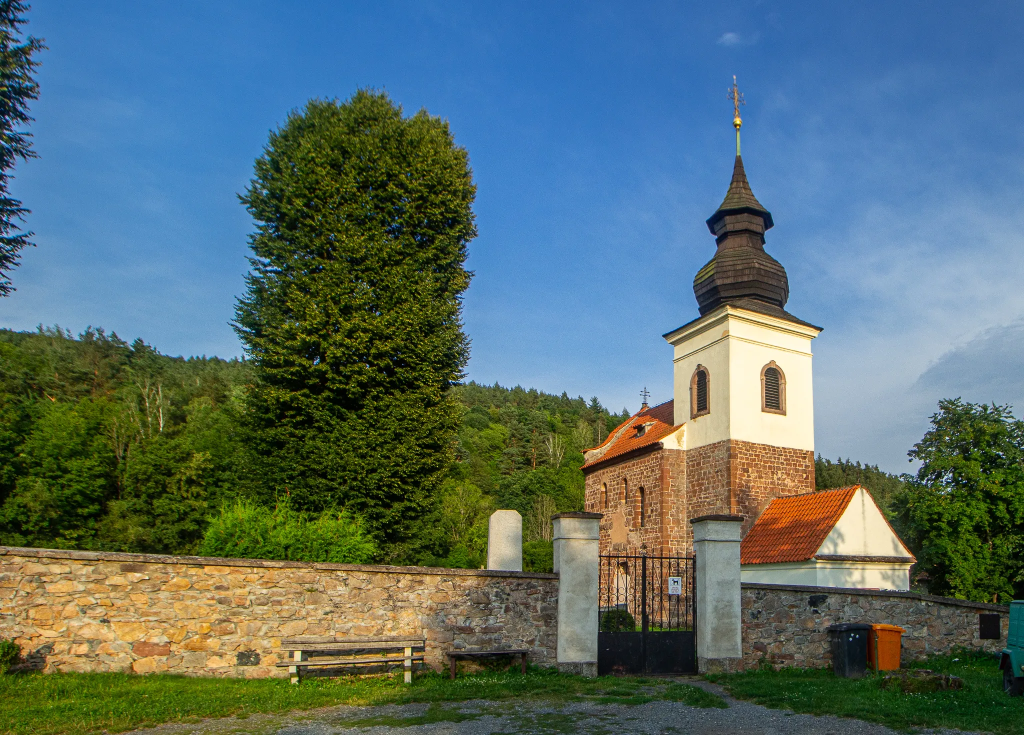 Photo showing: Stříbrná Skalice, hřbitovní kostel svatého Jakuba Většího
