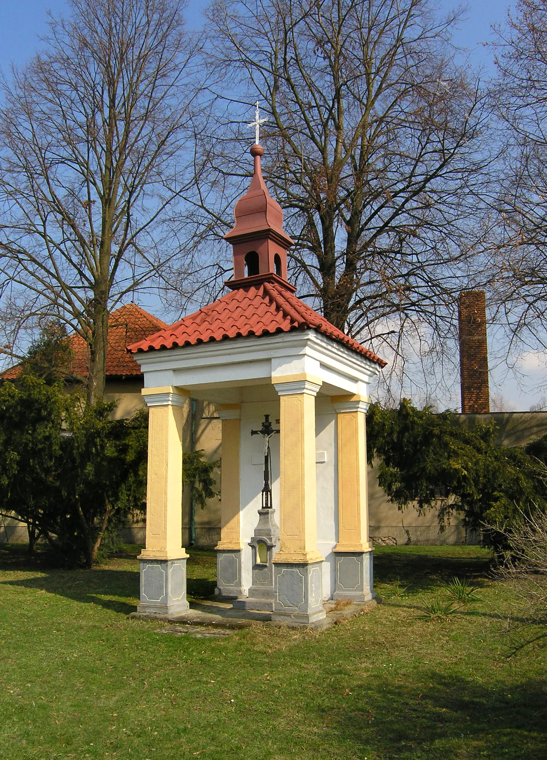 Photo showing: Bell tower in Dřísy village, Czech Republic