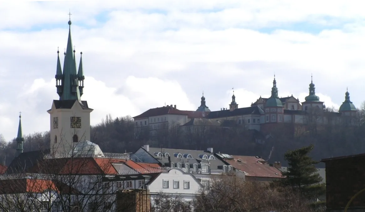 Photo showing: View of Svatá Hora and old town, Příbram.