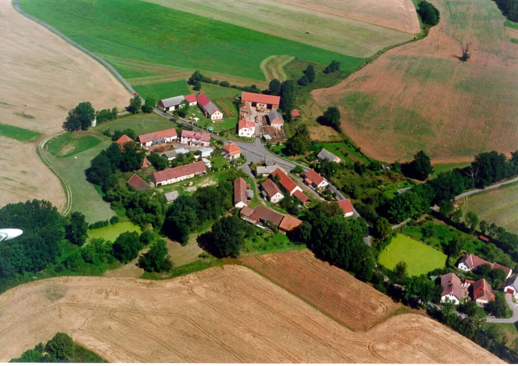 Photo showing: Namnice, letecký pohled 2