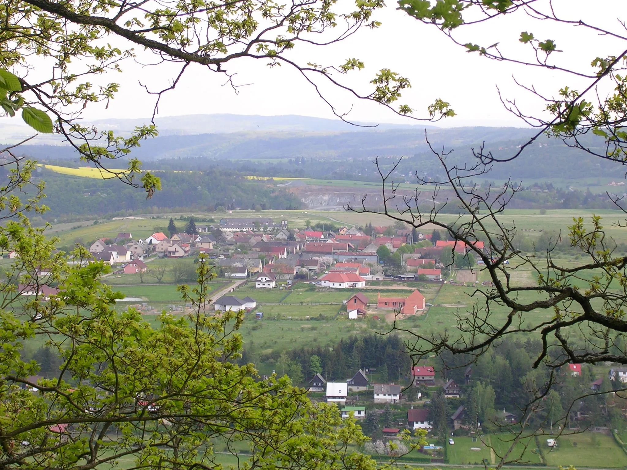 Photo showing: Zbečno-Újezd nad Zbečnem-Pohořelec, the Czech Republic.