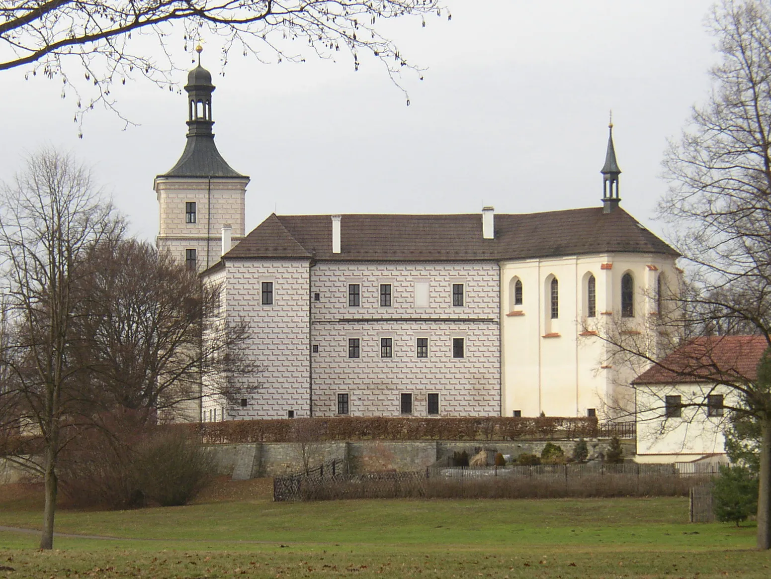 Photo showing: Březnice Chateau, Příbram District, Czech Republic.