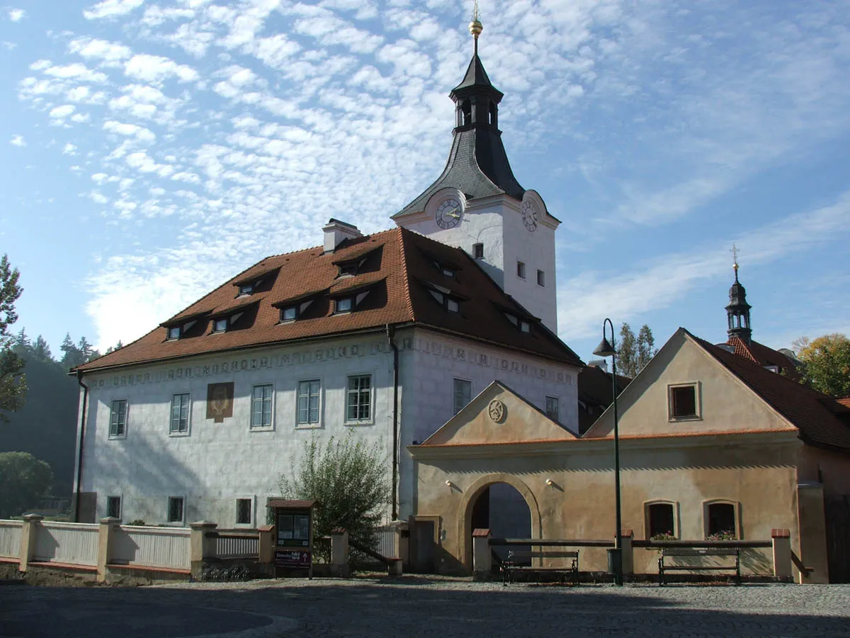 Photo showing: Dobřichovice Castle near Berounka river