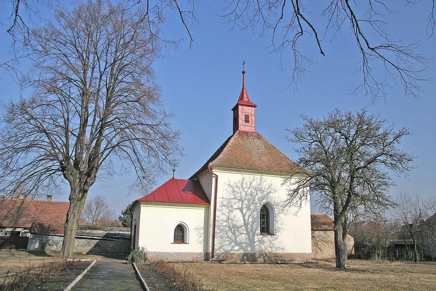 Photo showing: Kostel Svatého Mikuláše na návsi v obci Svatý Mikuláš v okrese Kutná Hora