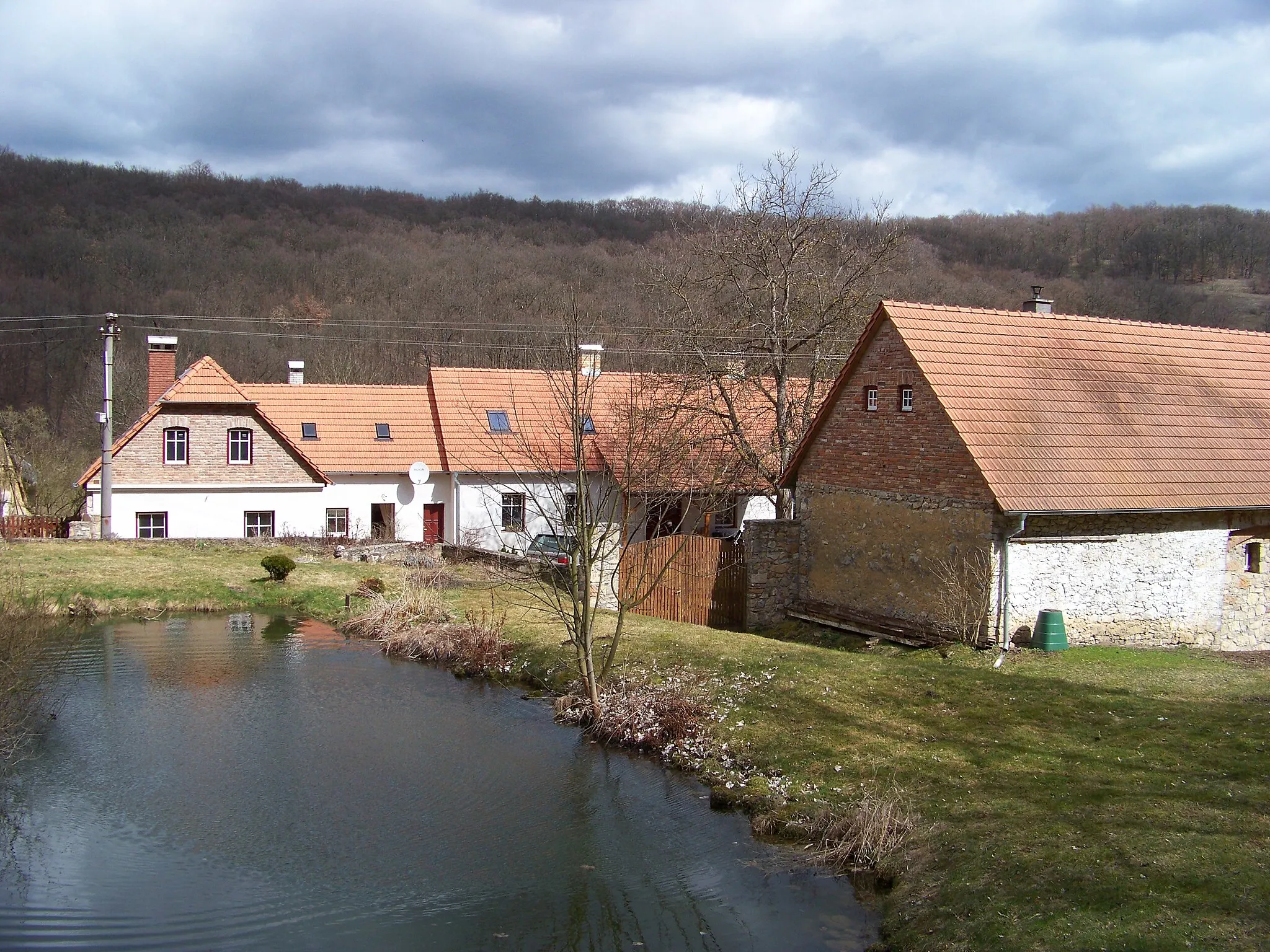 Photo showing: Tetín-Koda, Beroun District, Central Bohemian Region, the Czech Republic. House No. 3.