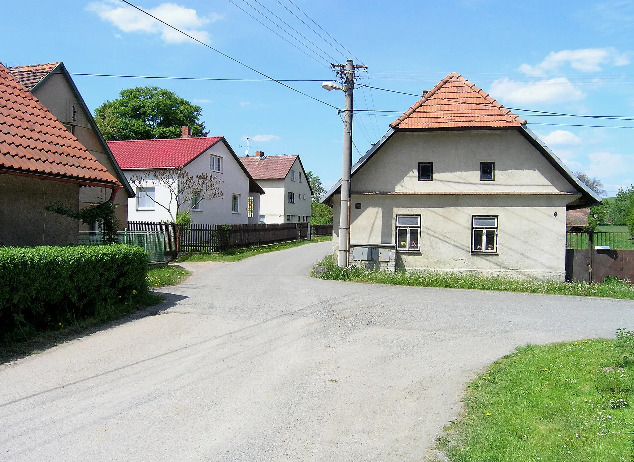 Photo showing: North part of in Arnoštovice, part of Heřmaničky village, Czech Republic