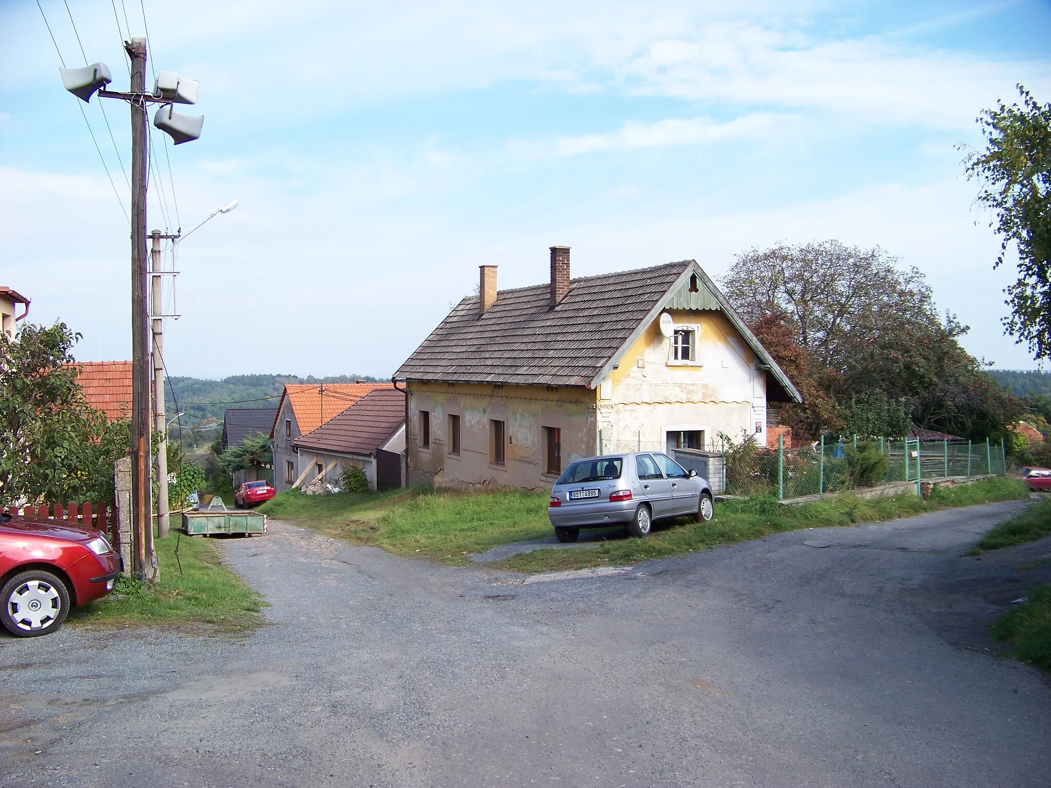 Photo showing: Kostelec nad Černými lesy, Prague-East District, Central Bohemian Region, the Czech Republic. Poustka street.