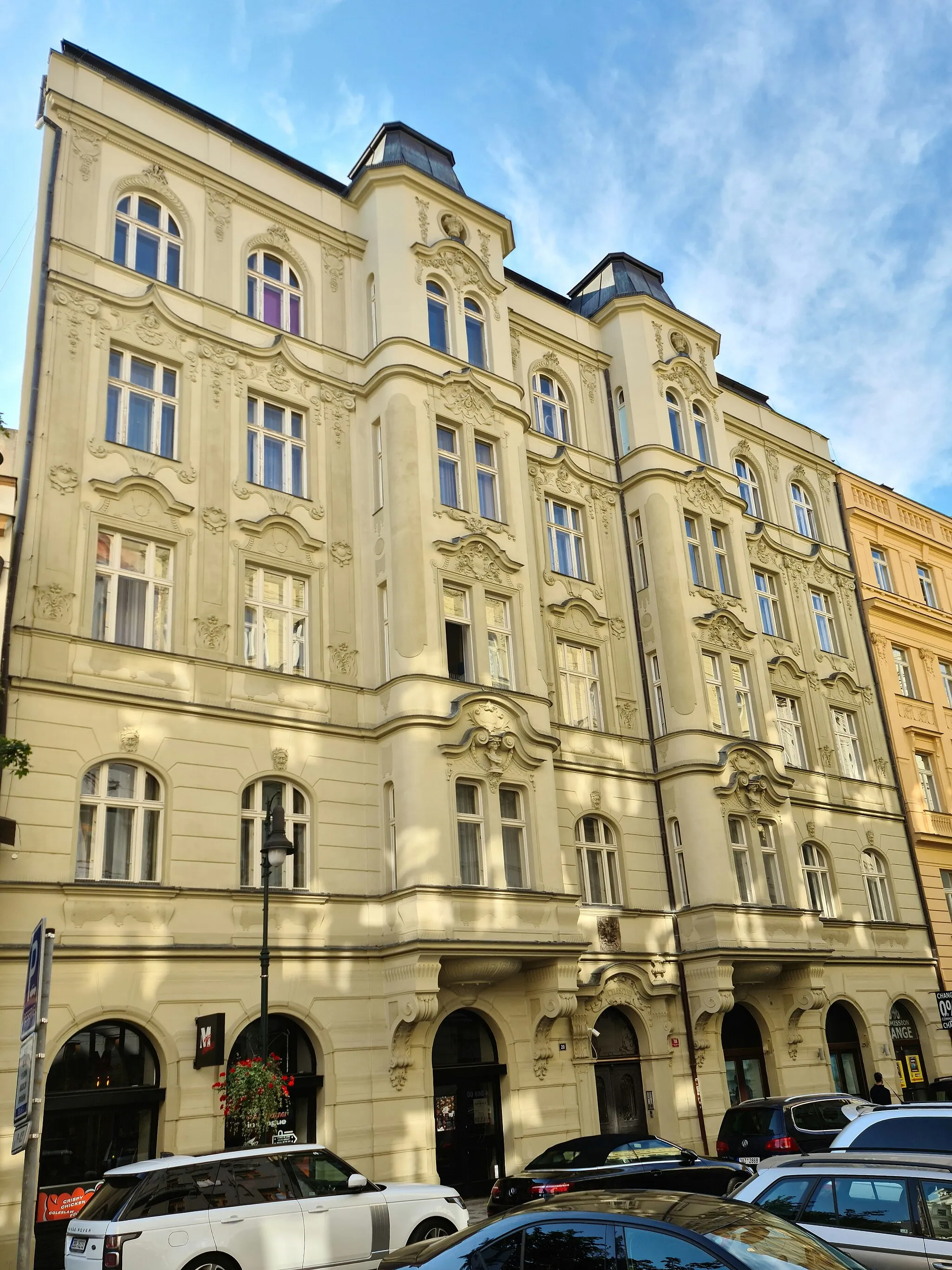 Photo showing: Dlouhá (Prague)