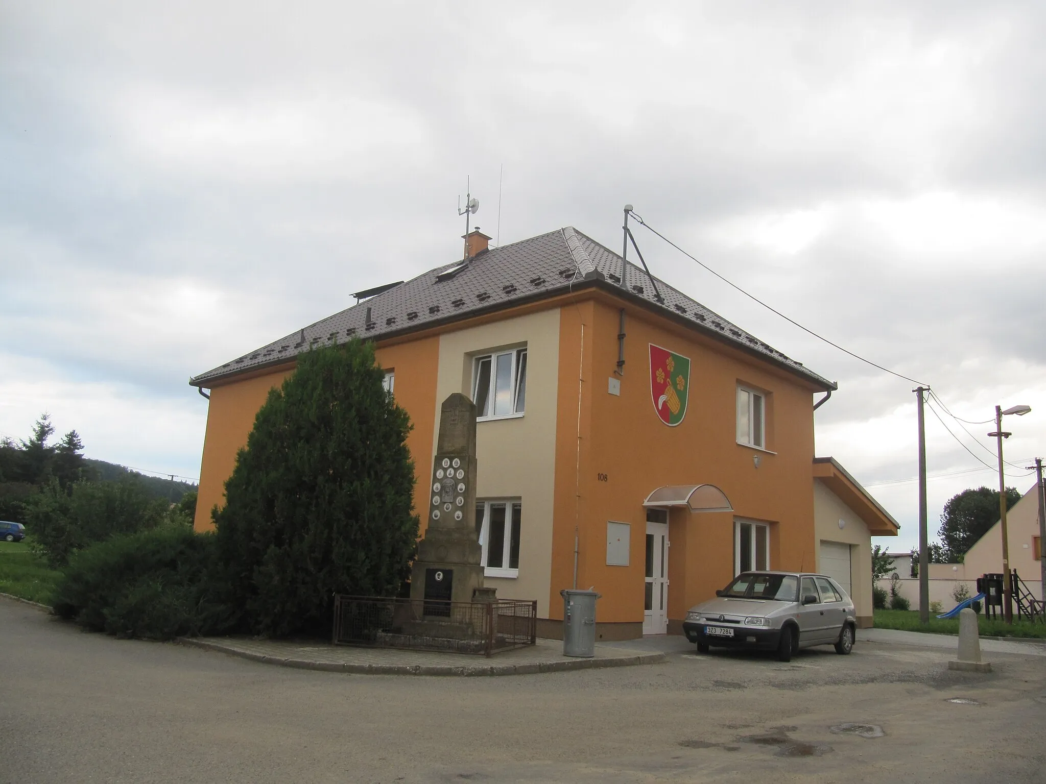 Photo showing: Pačlavice, Kroměříž District, Czech Republic, part Lhota.