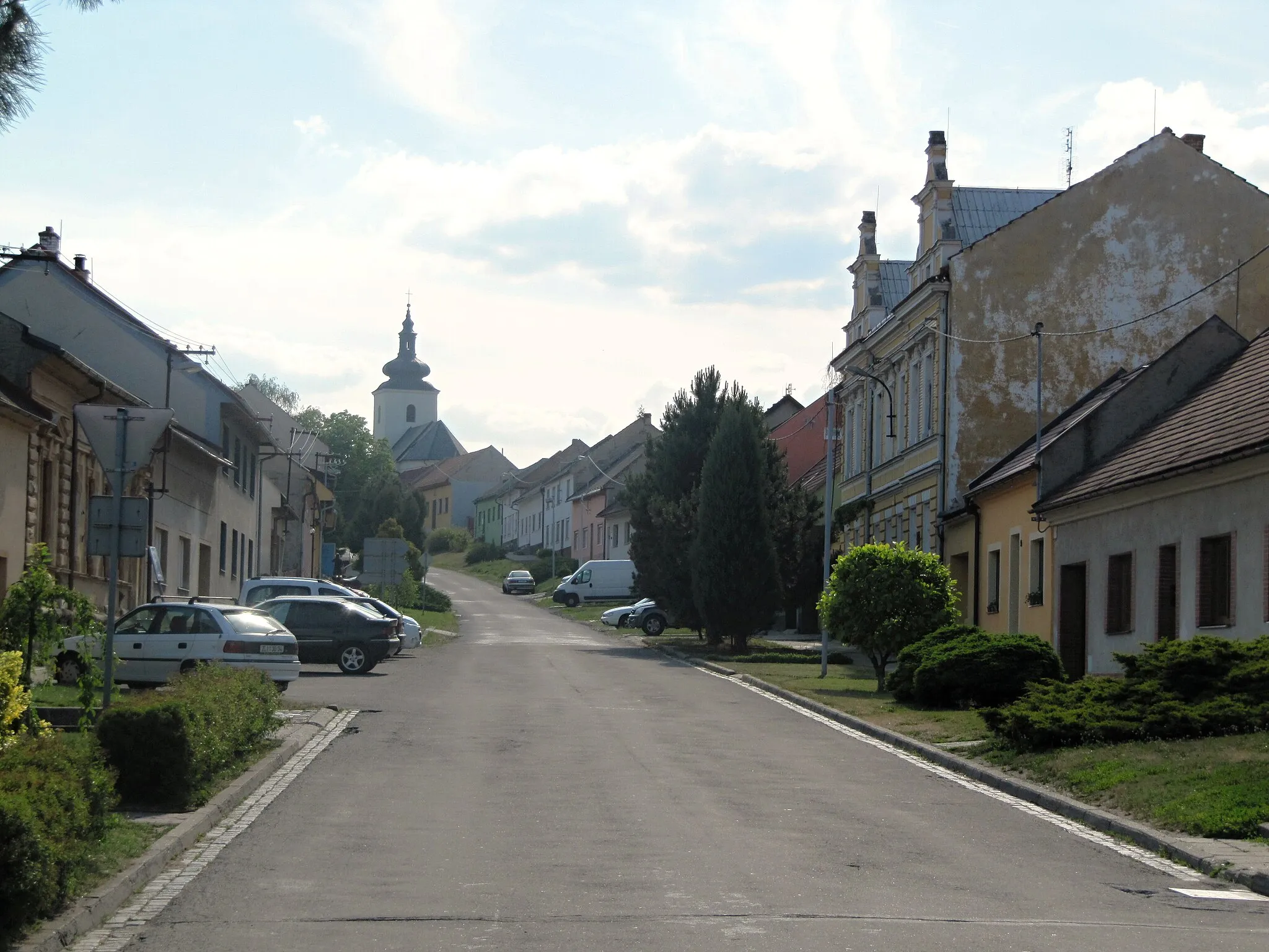 Photo showing: Kvasice in Kroměříž District, Czech Republic. Horní street.