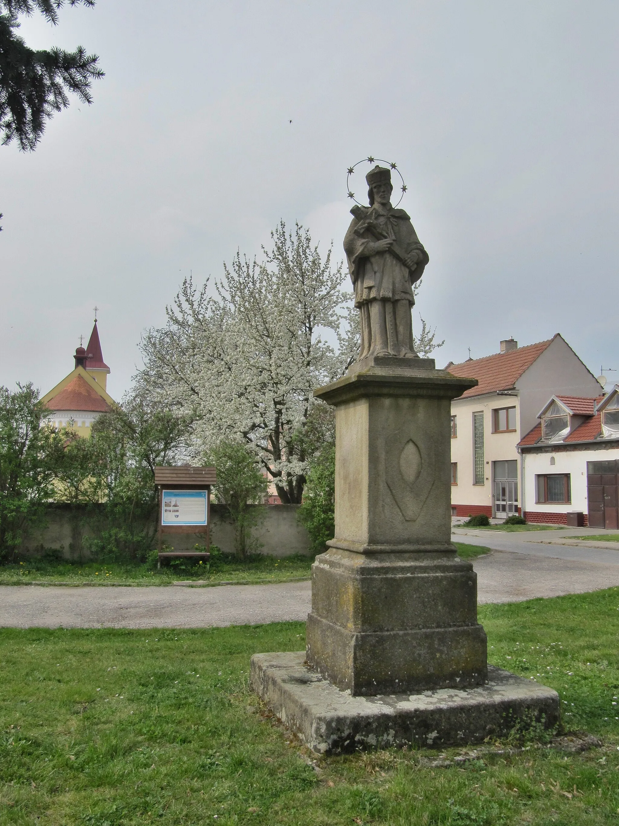 Photo showing: Kostelany nad Moravou, Uherské Hradiště District, Czechia.