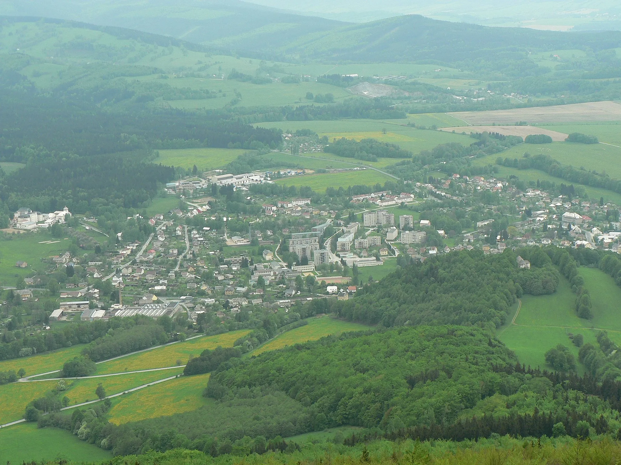 Photo showing: Zlaté Hory - view from the Biskupská kupa (Bishops Hill)