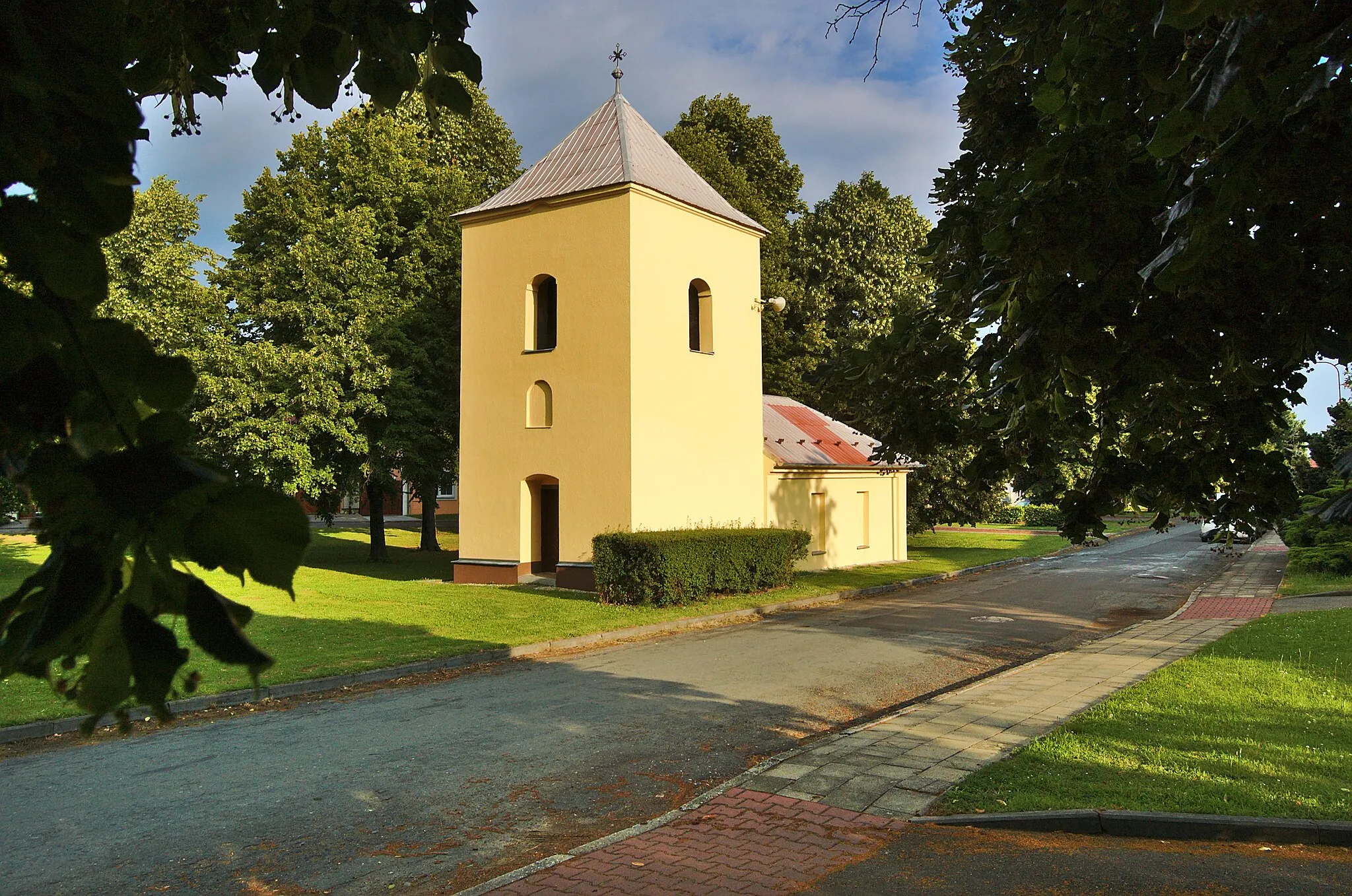 Photo showing: Hasičská zbrojnice s věží, Věrovany, okres Olomouc