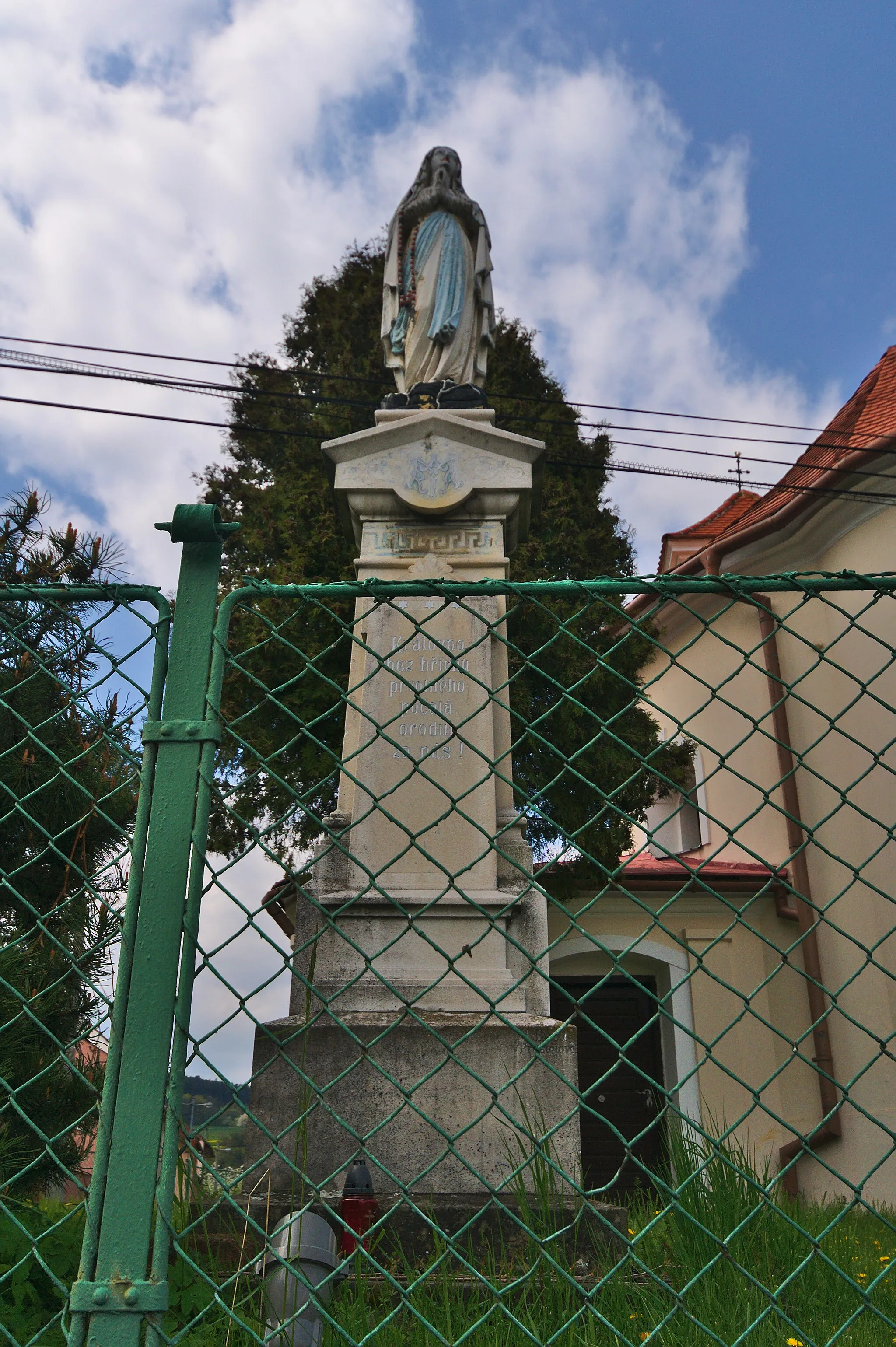 Photo showing: Socha za kaplí, Seloutky, okres Prostějov