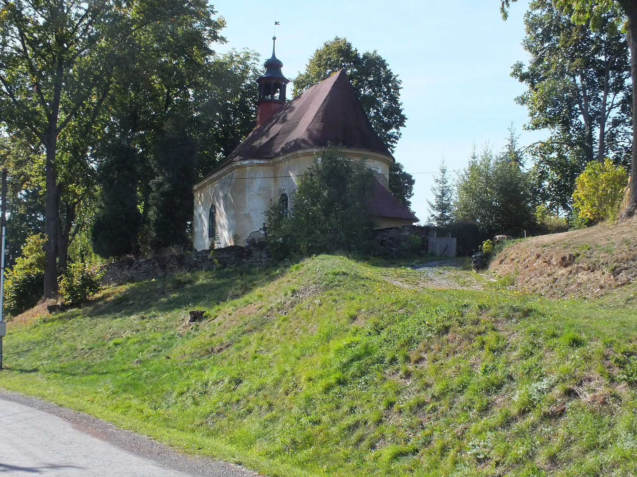 Photo showing: The church of Saint Mary Magdalene in Boškov