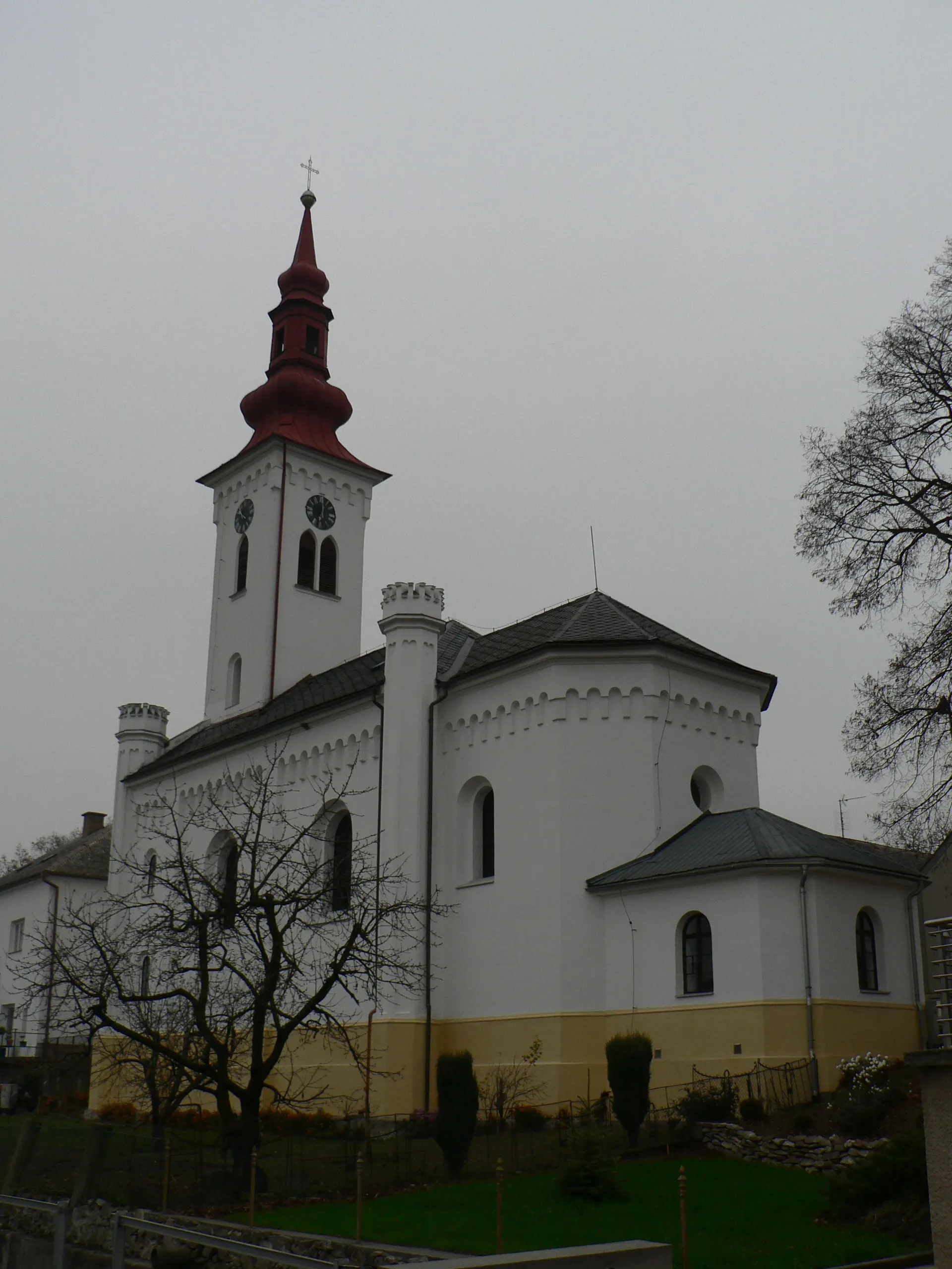 Photo showing: Kostel svatého Antonína Paduánského (Třeština)