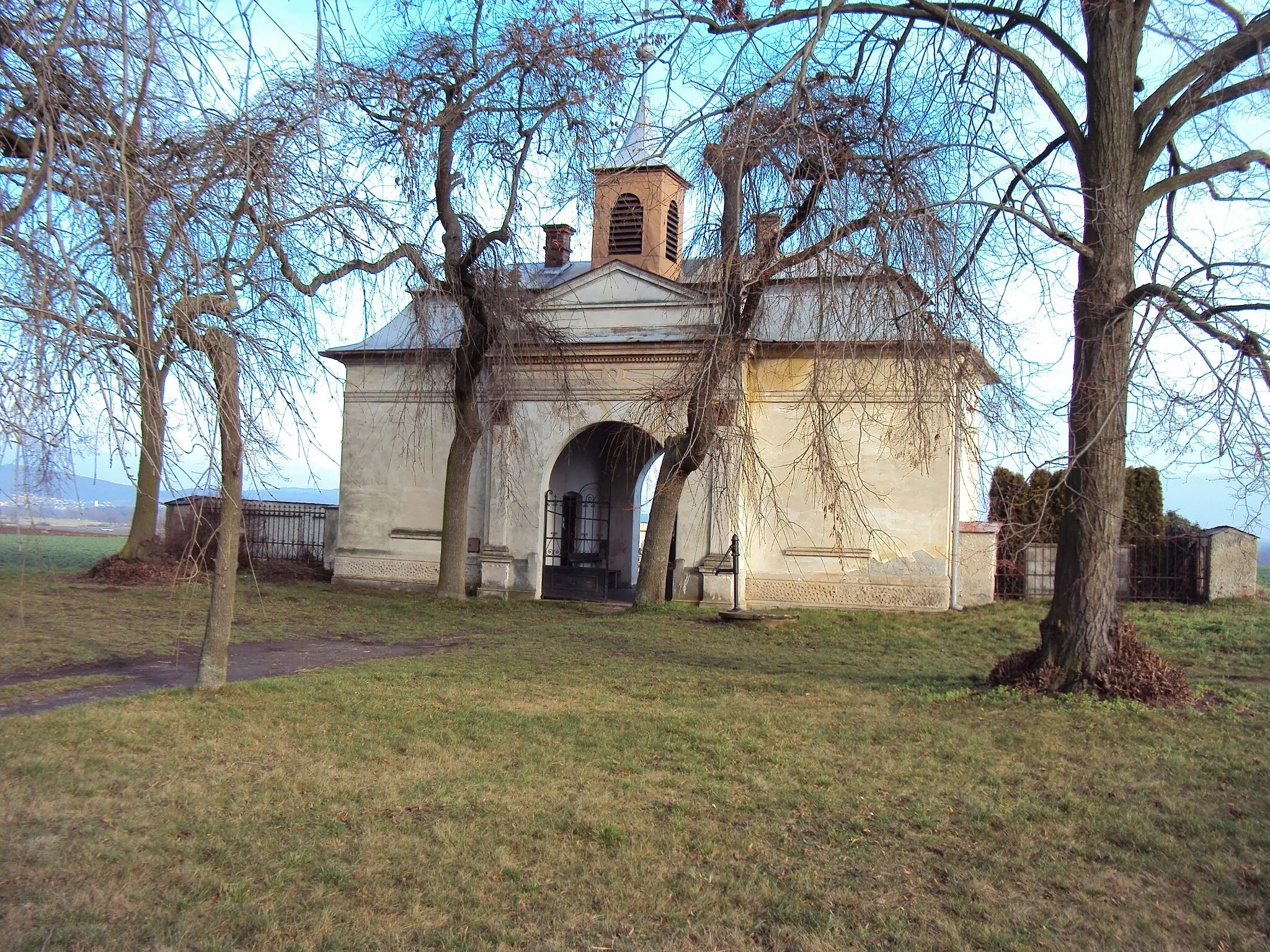 Photo showing: Mohelnice, Libivá, hřbitov vstup