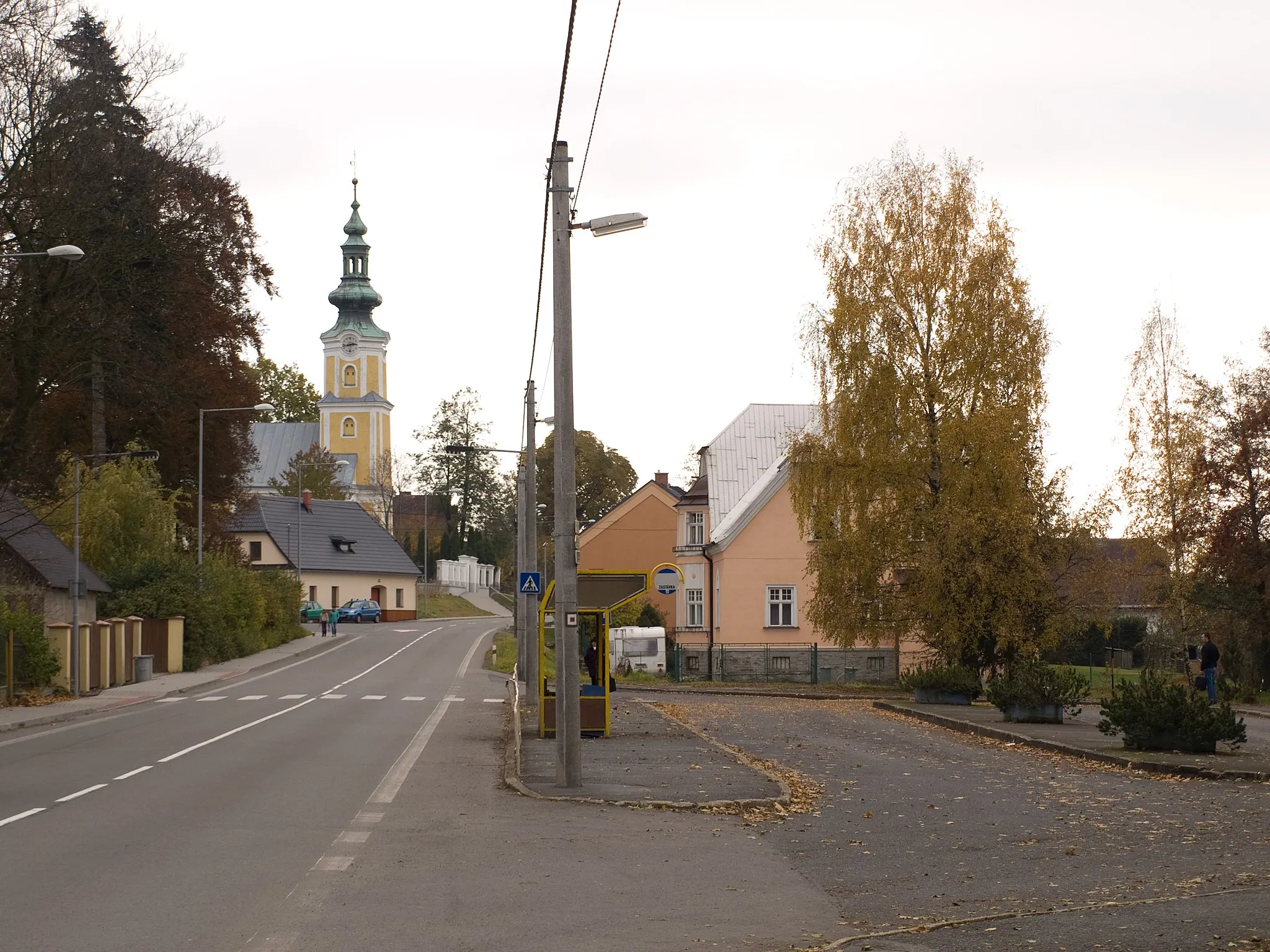 Photo showing: Bus stops, Světlá Hora, Bruntál District, Moravian-Silesian Region